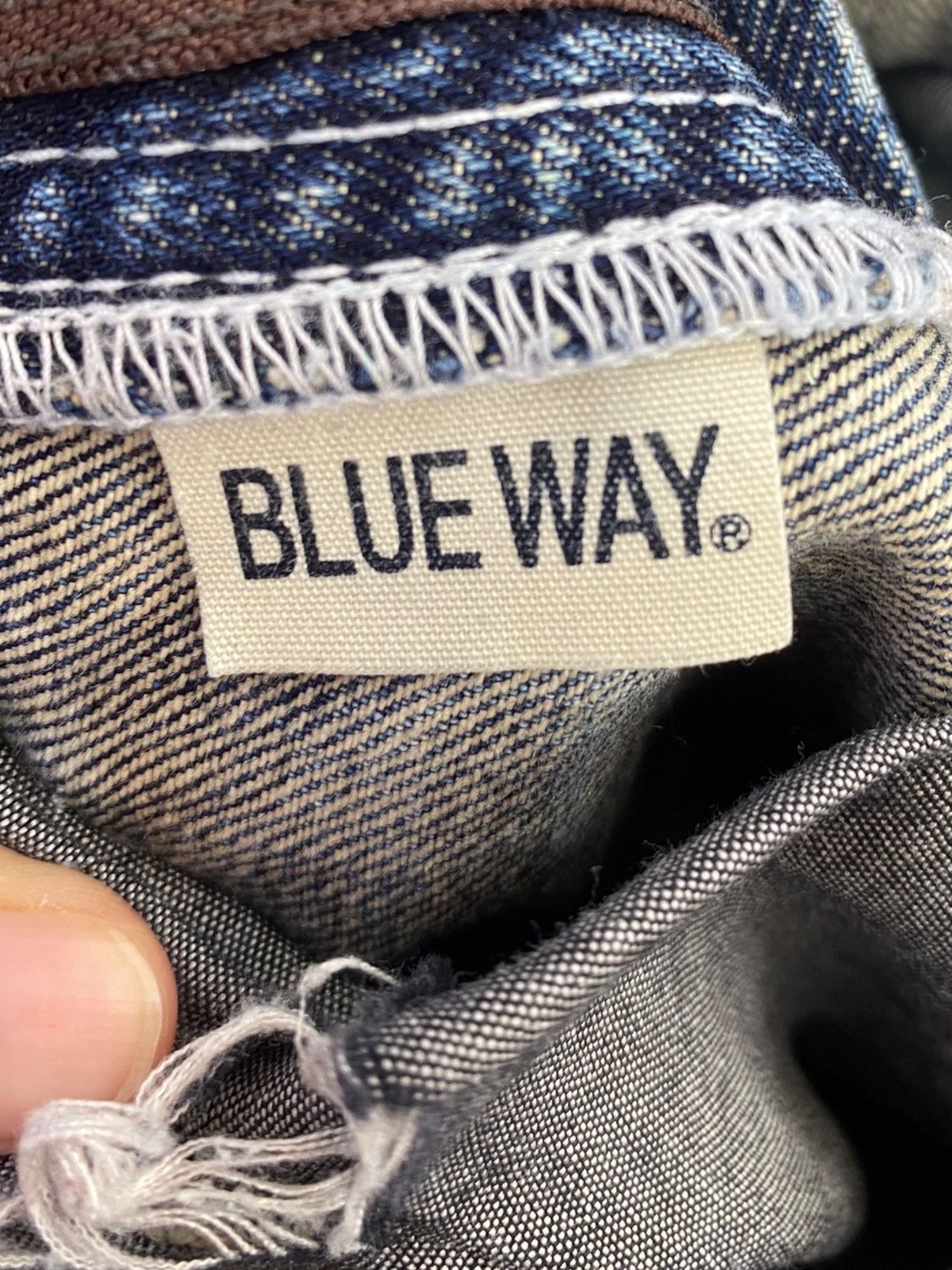 Japanese Brand Blueway Luxe Thunder Wash Ripped Style Flare Jeans Size US 32 / EU 48 - 12 Thumbnail