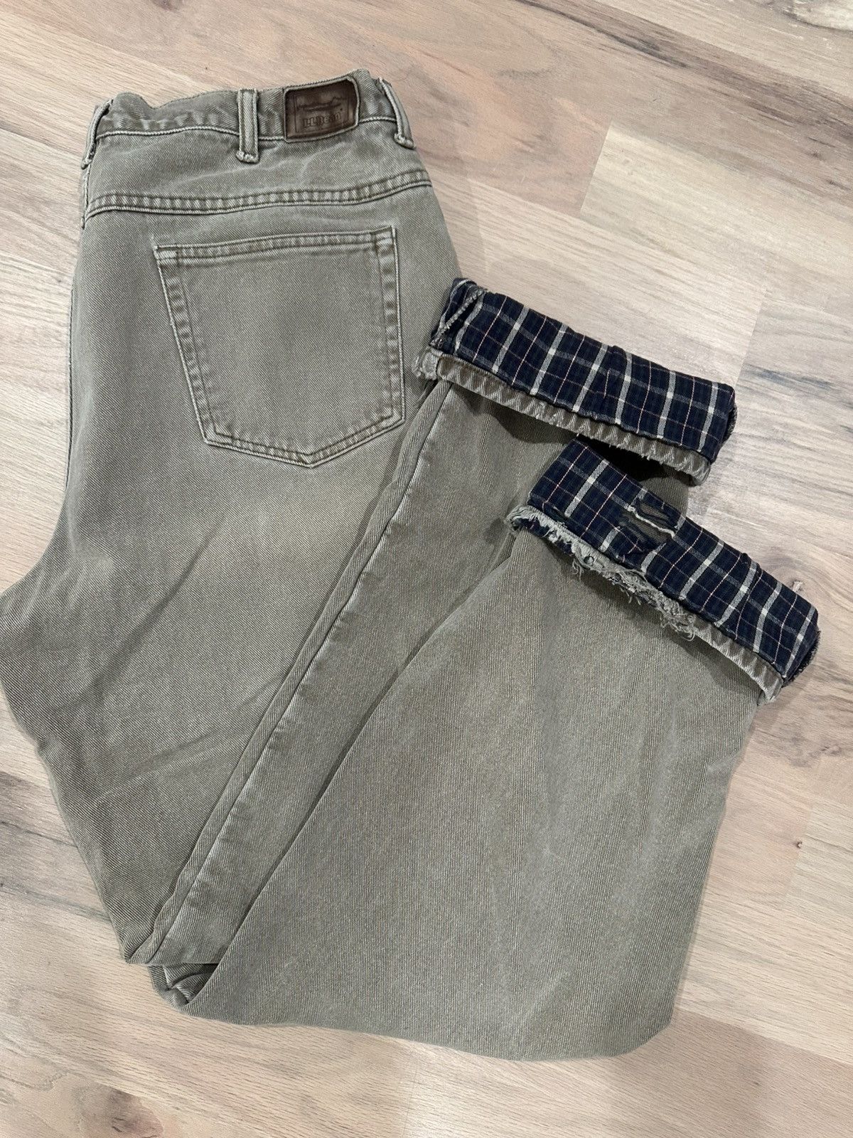 L.L. Bean Vintage LL Bean Flannel Lined Biege/Gray Jeans 35x32 Size US 32 / EU 48 - 1 Thumbnail