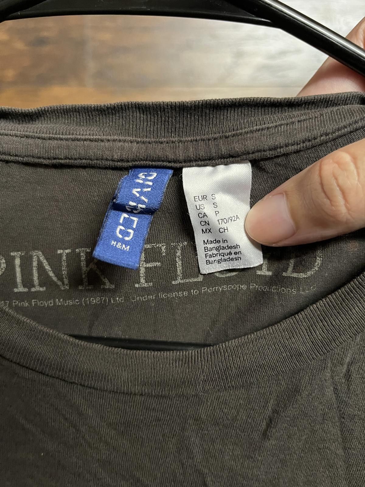 Divided Pink Floyd DSOTM 1973 H&M- The Dark Side of the Moon - S Size S / US 4 / IT 40 - 3 Thumbnail