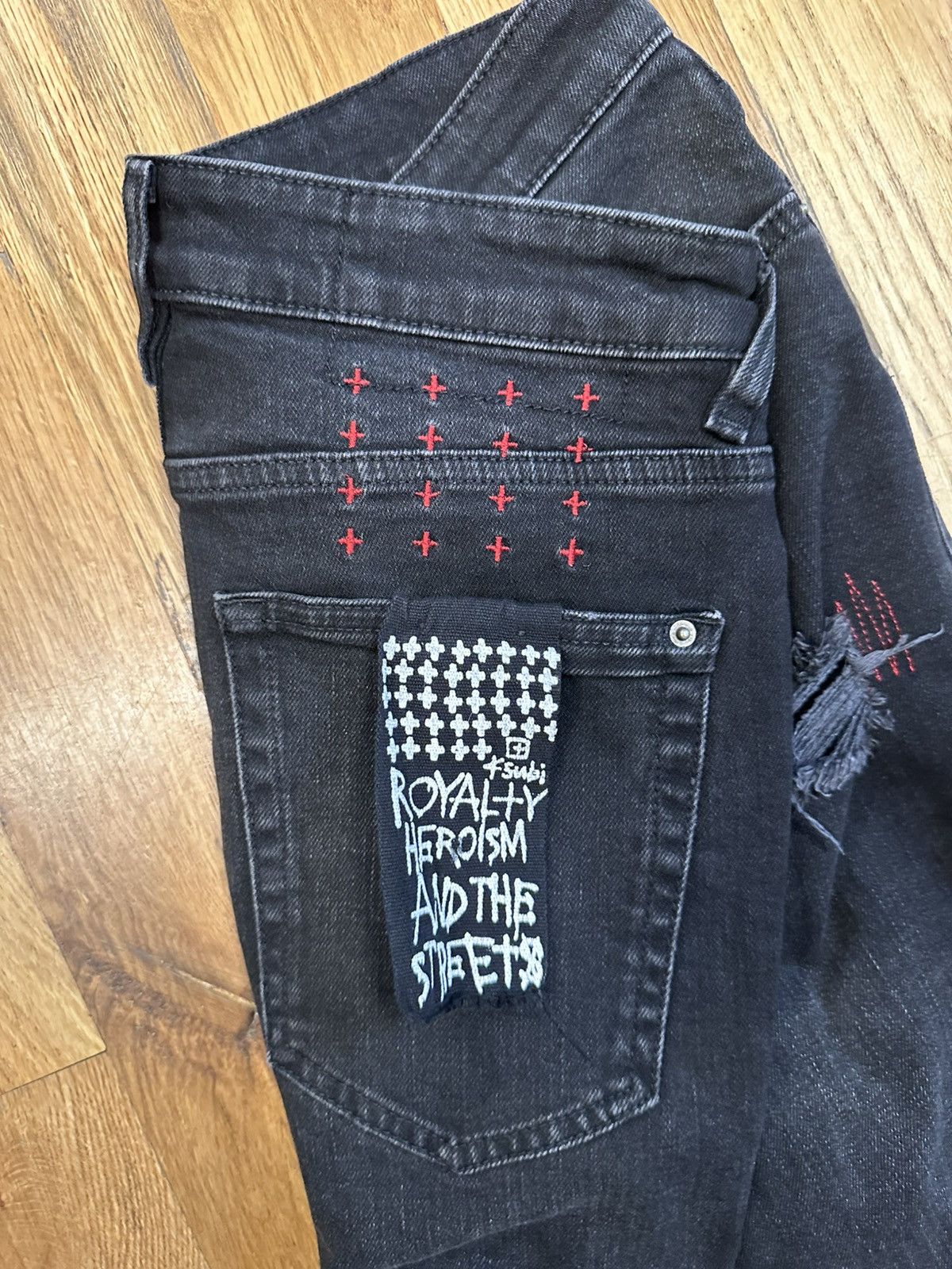 Ksubi Ksubi Red Stitched Patch Black Denim Jeans Size 31 Size US 31 - 4 Thumbnail