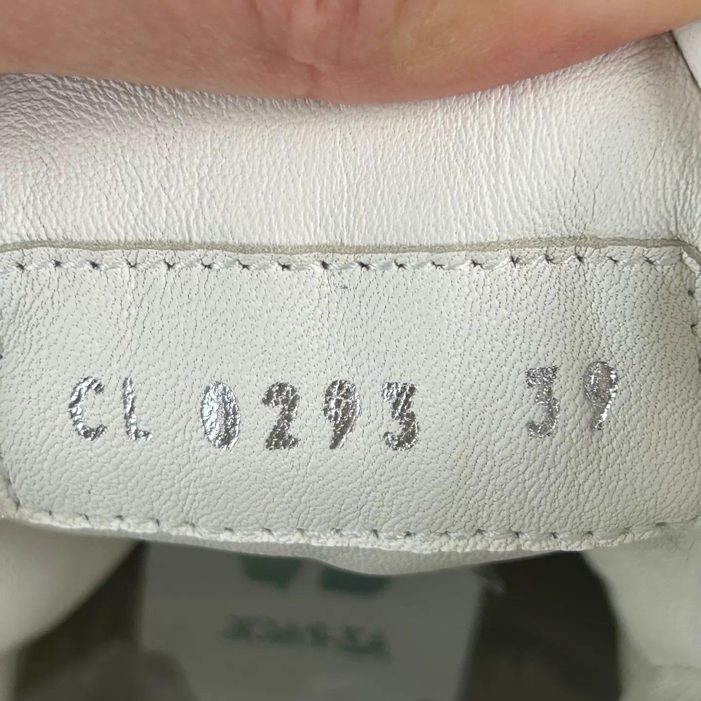 Louis Vuitton Louis Vuitton Monogram All Over Print Dad Sneaker 39 Size US 8.5 / IT 38.5 - 7 Thumbnail