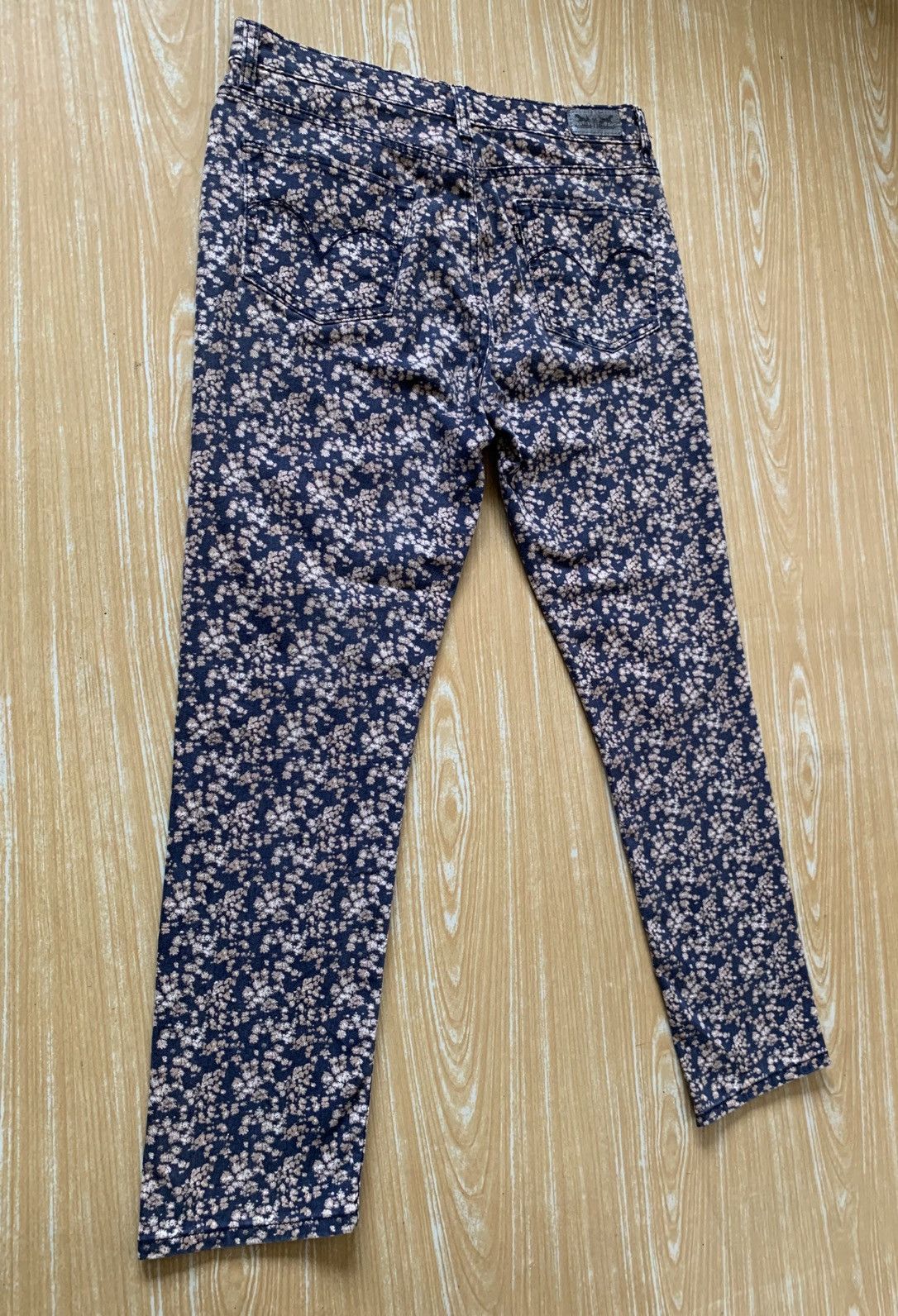 Levi's Levi’s Floral Fullprint Unisex Jeans Pants Size US 34 / EU 50 - 7 Thumbnail