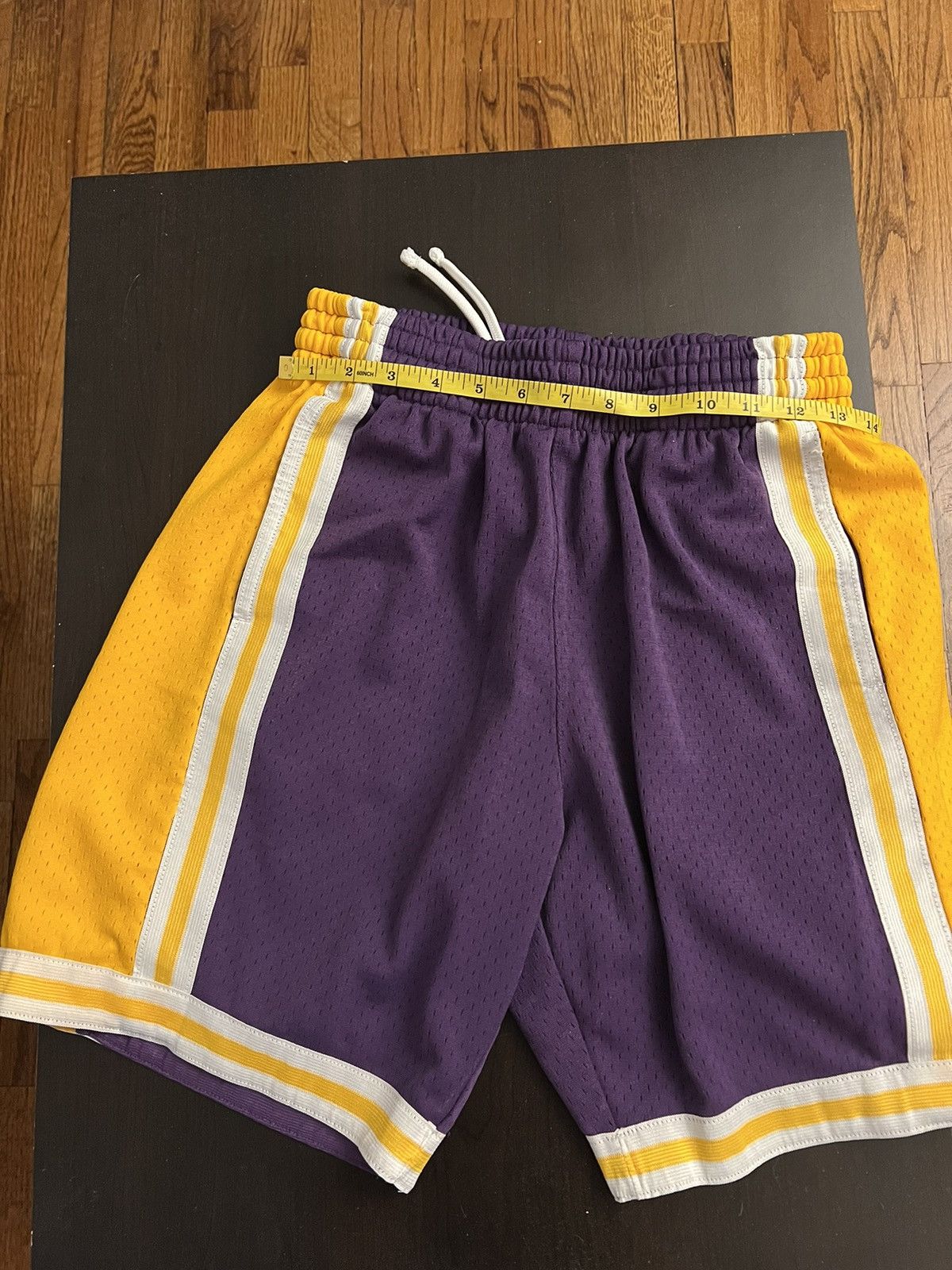 Mitchell & Ness Mitchell & Ness 1984-85 Lakers purple & gold shorts size S Size US 31 - 6 Thumbnail