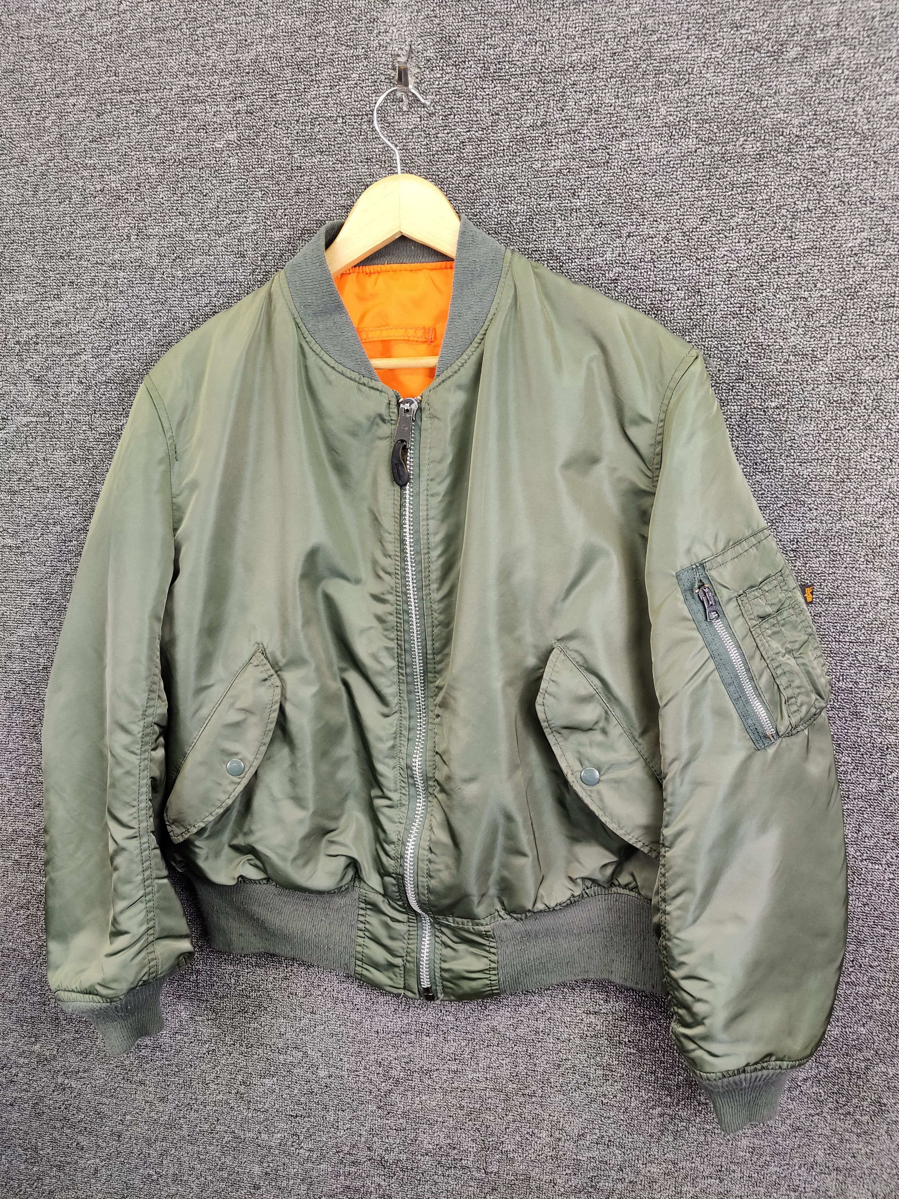 90's Vintage USA製 ALPHA INDUSTRIES MA-1 Vintage 90s Alpha Industries MA-1 Bomber Jacket - USA Made