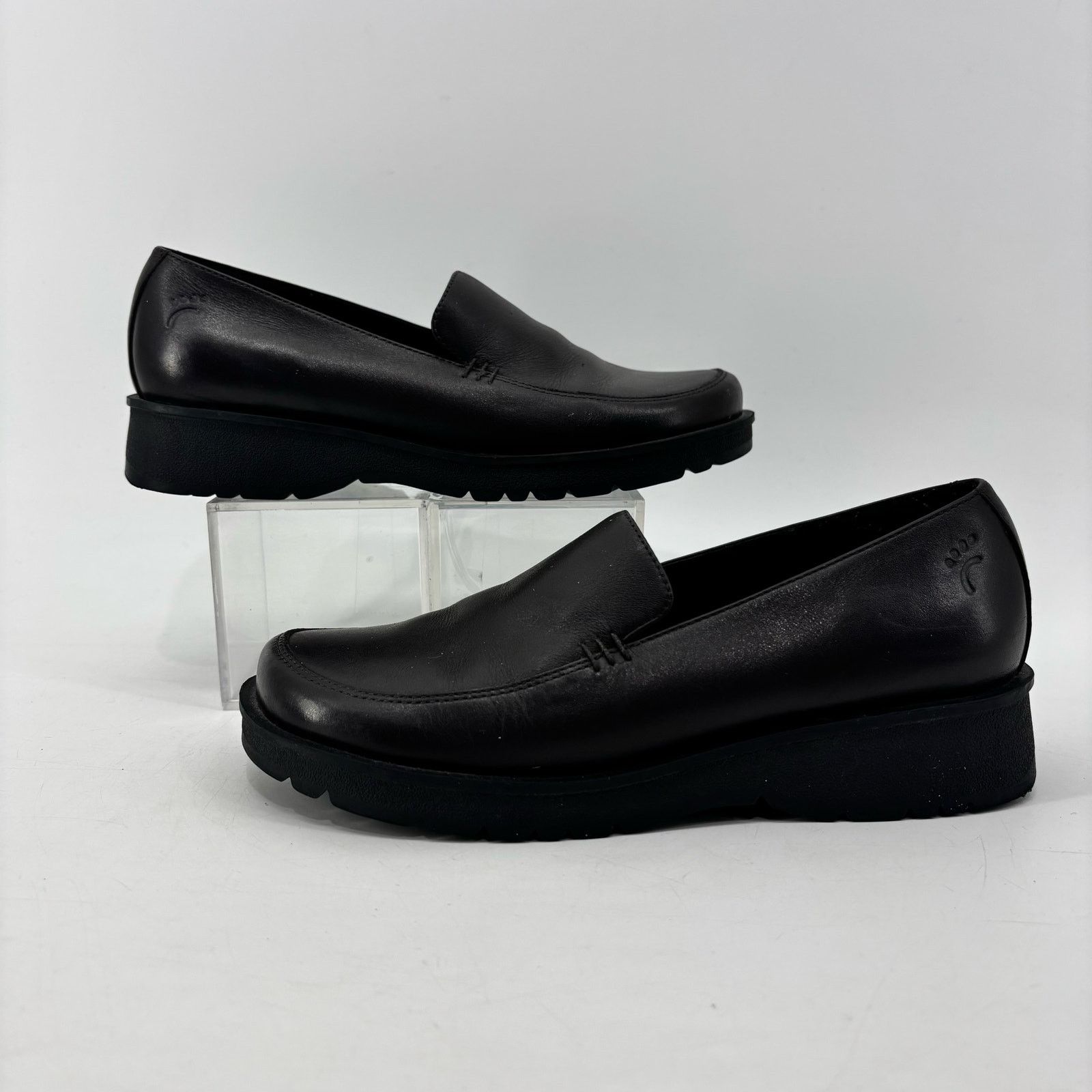 Other Bare Traps Ecstasy Brown Womens Loafers Size 6 Leather Slip Size US 6 / IT 36 - 7 Thumbnail