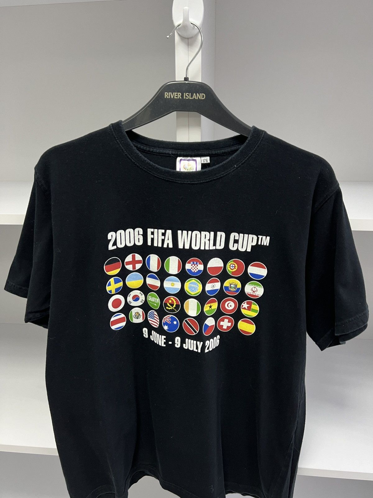 Vintage Vintage Fifa World Cup 2006 T-Shirt Size US M / EU 48-50 / 2 - 7 Thumbnail