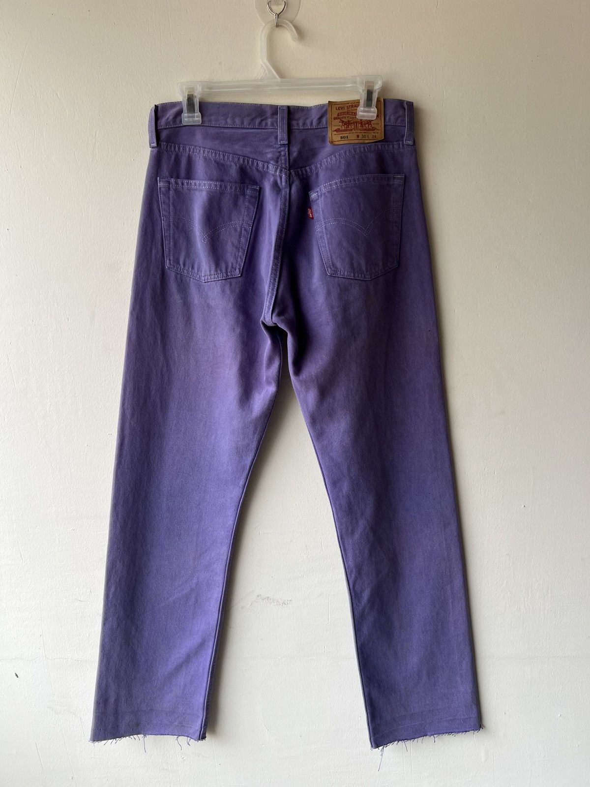 Levi's Vintage 1999 Levi’s 501 Faded Stains Purple Denim Jeans Size US 30 / EU 46 - 3 Thumbnail