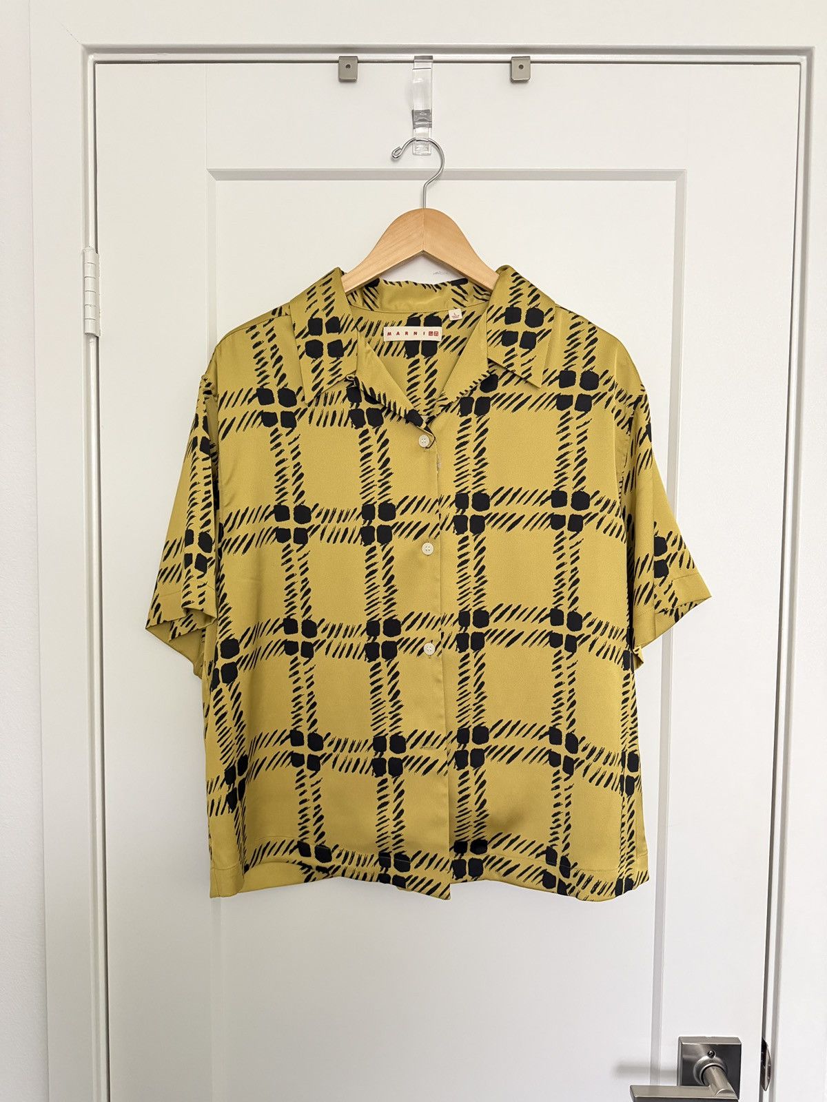 Marni × Uniqlo Uniqlo x Marni Oversized Open Collar S/S Silky Shirt Unisex Size L / US 10 / IT 46 - 1 Thumbnail