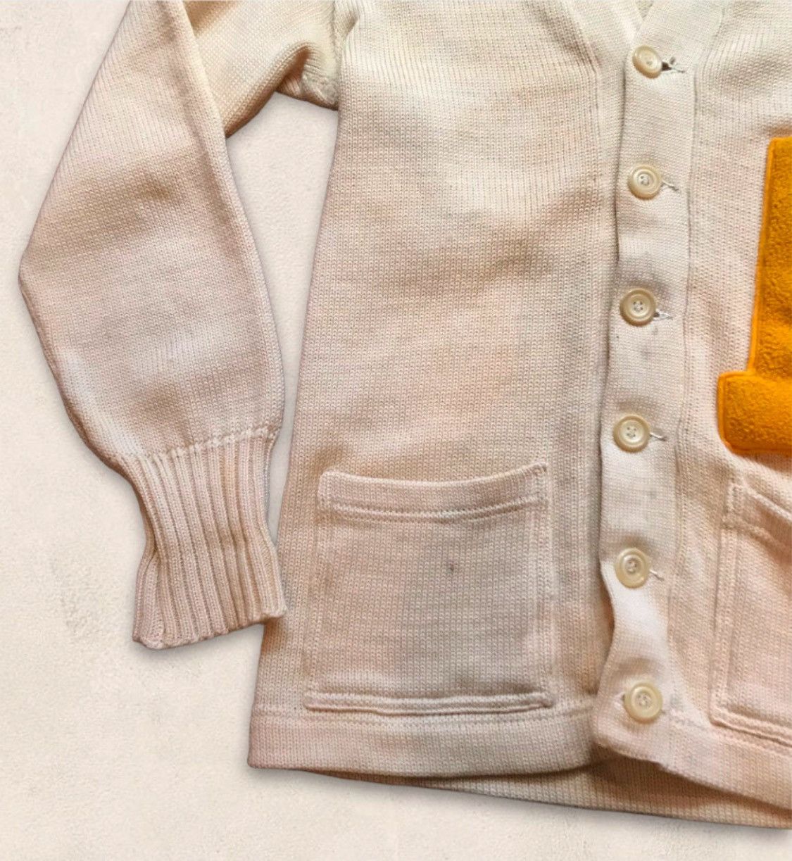 Vintage Vintage Off White 50s Letterman Cardigan, size S Size US S / EU 44-46 / 1 - 3 Thumbnail