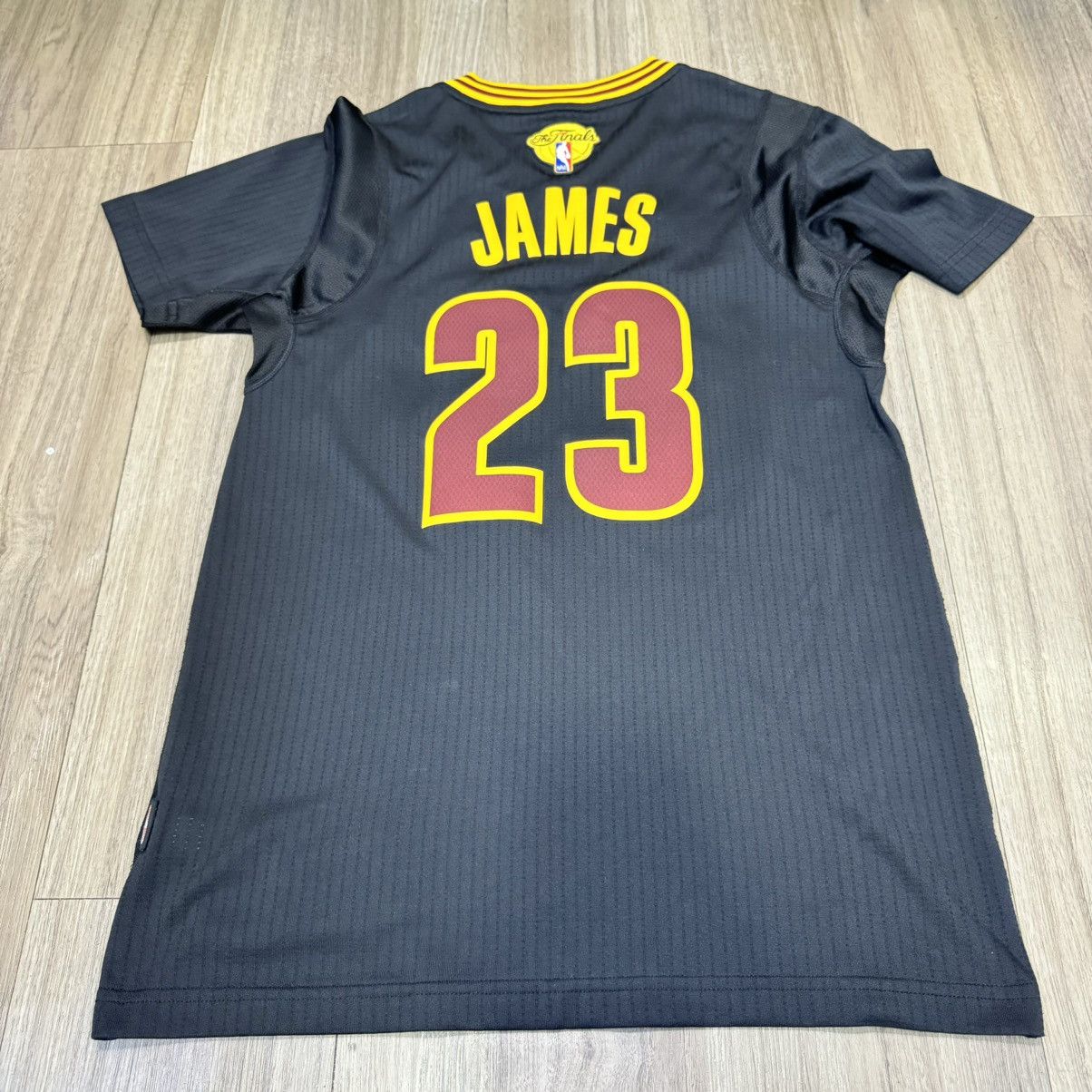 Adidas Cleveland Cavs Adidas Swingman 2016 Short Sleeve Jersey Size US S / EU 44-46 / 1 - 2 Thumbnail