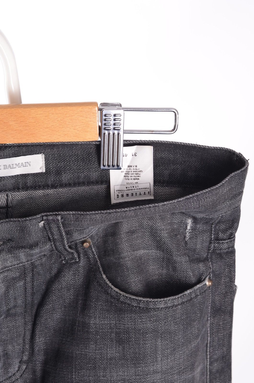 Pierre Balmain Pierre Balmain distressed slim fit jeans denim italy w31 Size US 31 - 5 Thumbnail