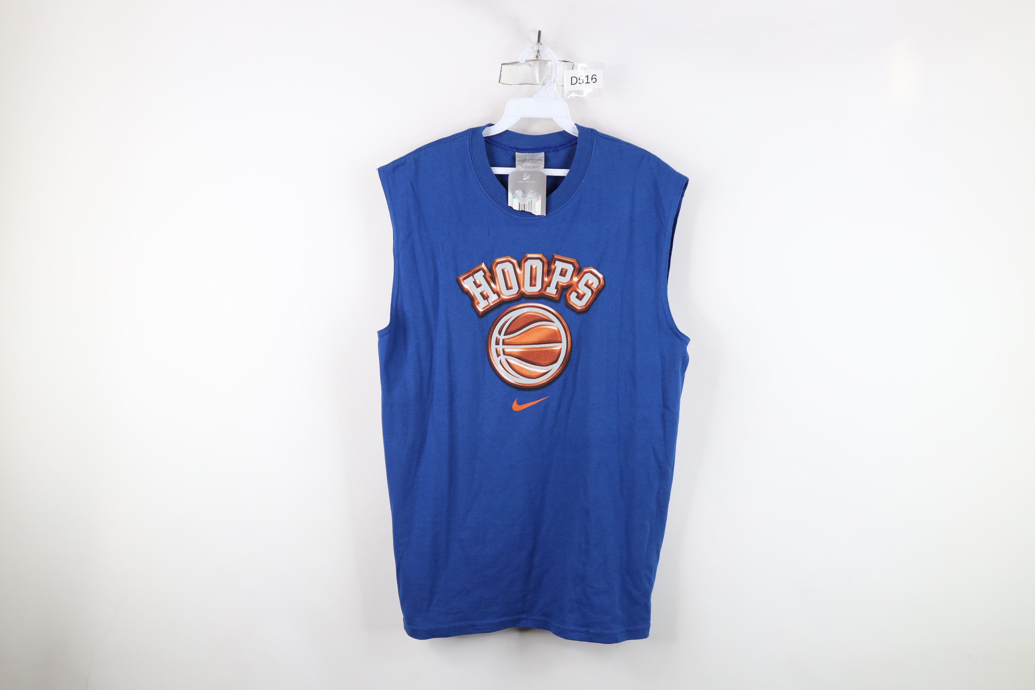 Nike × Vintage Deadstock Vintage 90s Nike Center Swoosh Basketball T-Shirt Size US S / EU 44-46 / 1 - 1 Thumbnail