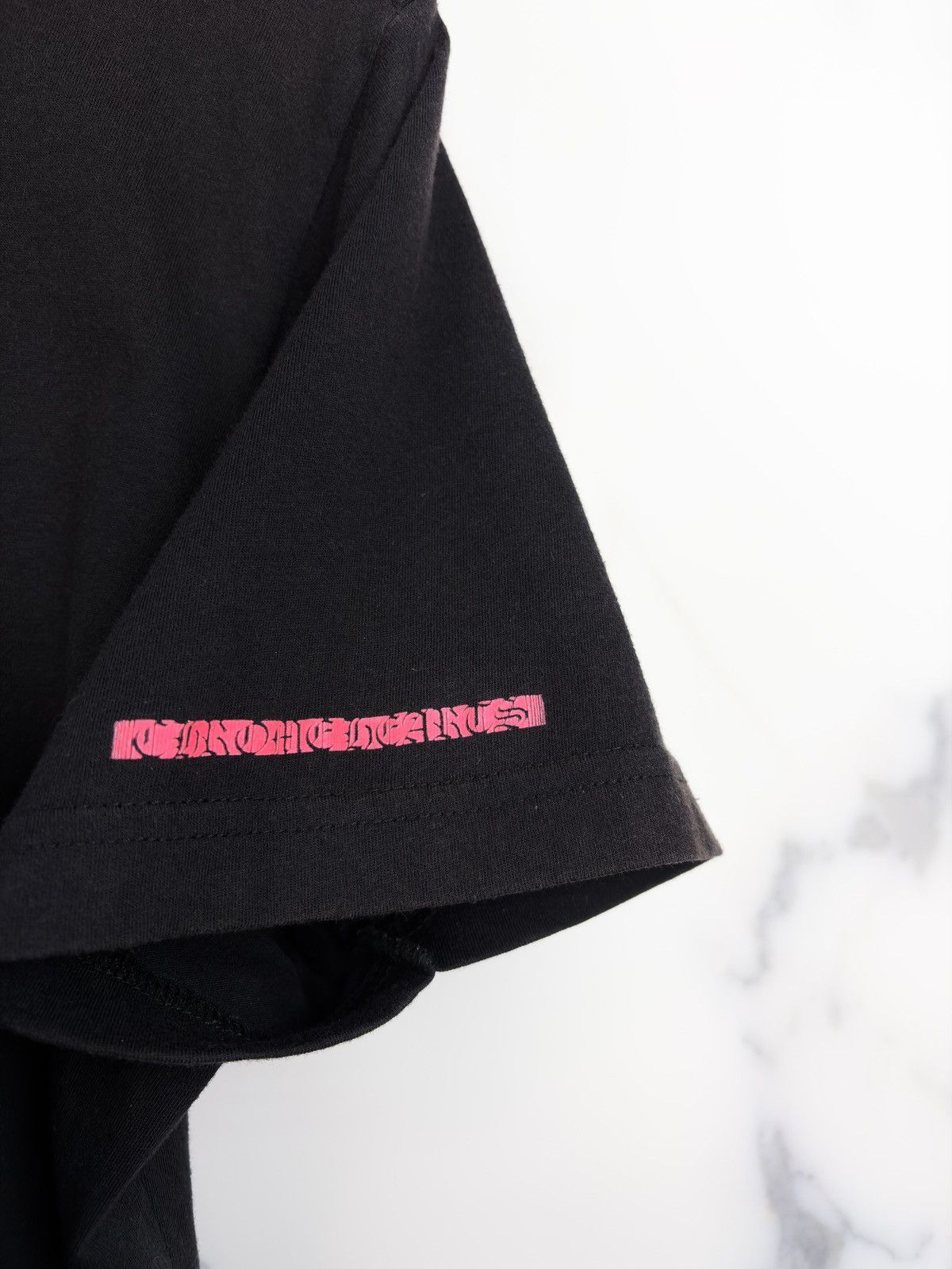 Chrome Hearts Chrome Hearts Made In Hollywood Pink Logo Pocket Tshirt Size US M / EU 48-50 / 2 - 4 Thumbnail