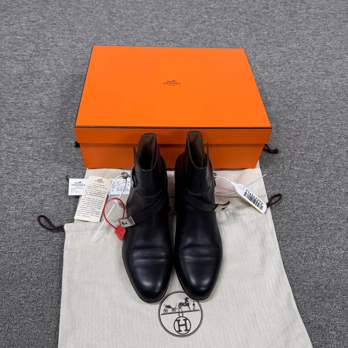 Hermes HERMES Kelly Black Leather Booties 36 97 New w/Box Size US 5.5 / IT 35.5 - 2 Thumbnail