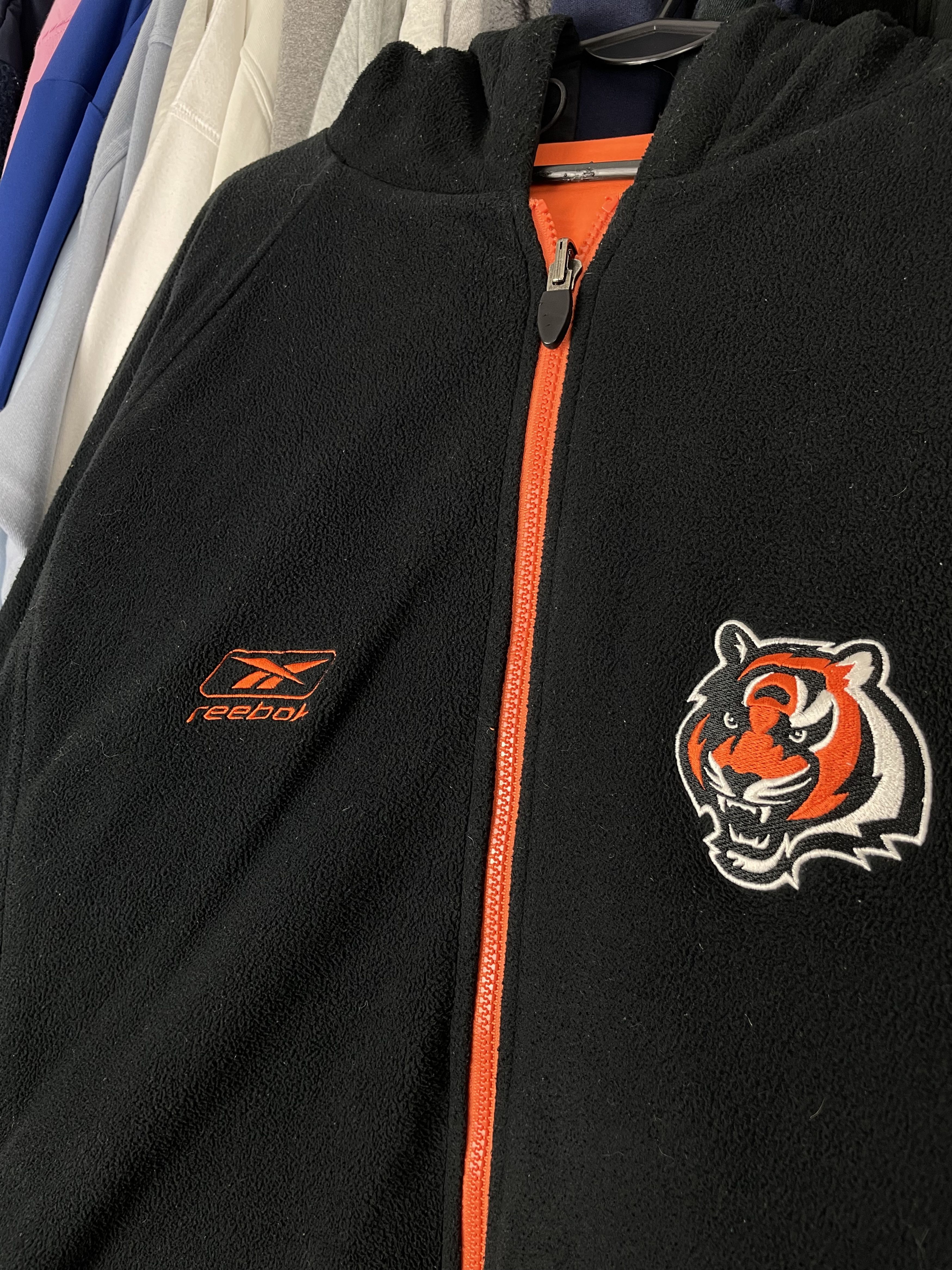 NFL × Reebok × Vintage Vintage Reebok reveresible jacket cincinnati bengals jacket Size US L / EU 52-54 / 3 - 4 Thumbnail