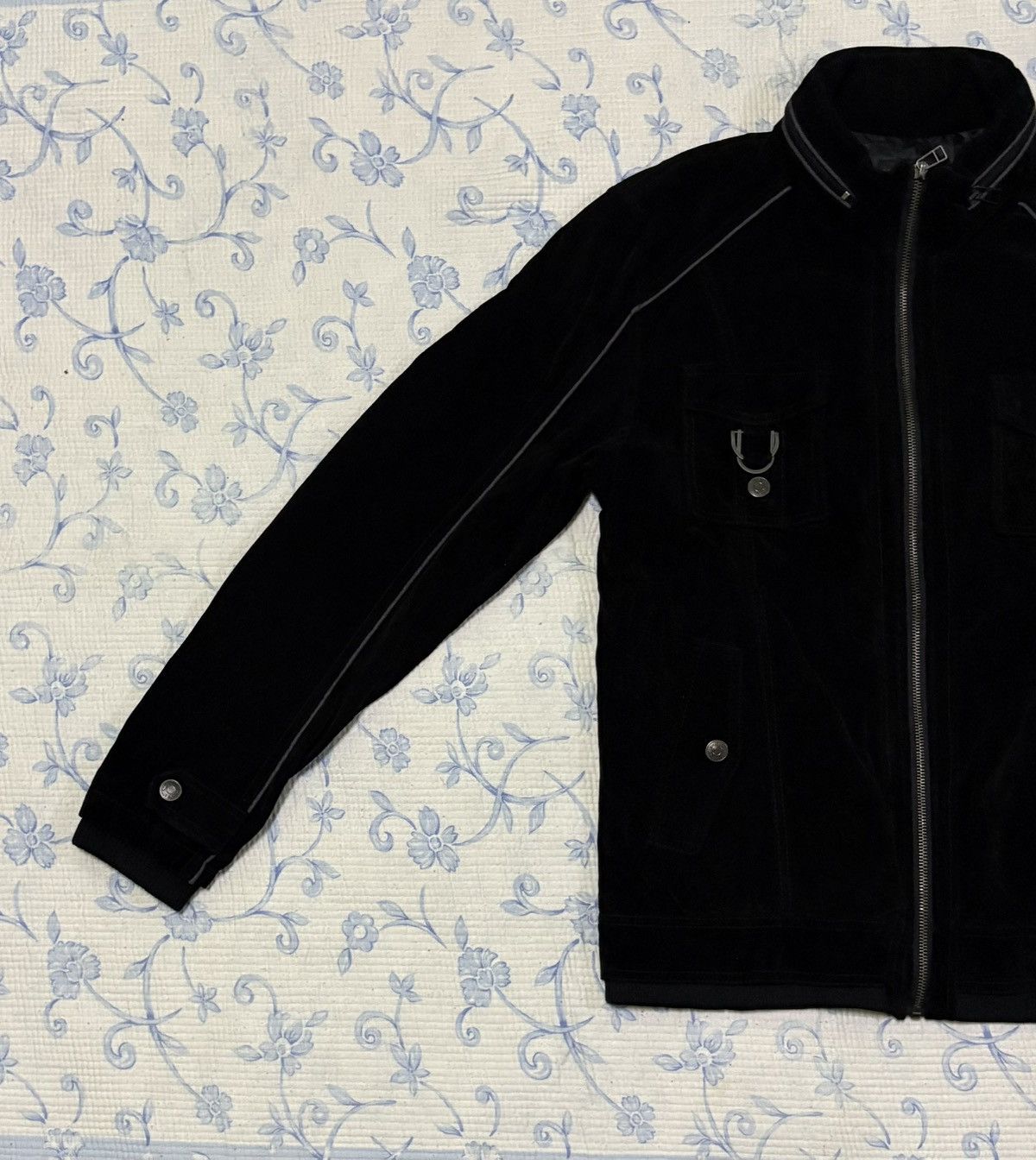 In The Attic In the attic Velvet Jacket Design Size US L / EU 52-54 / 3 - 2 Thumbnail