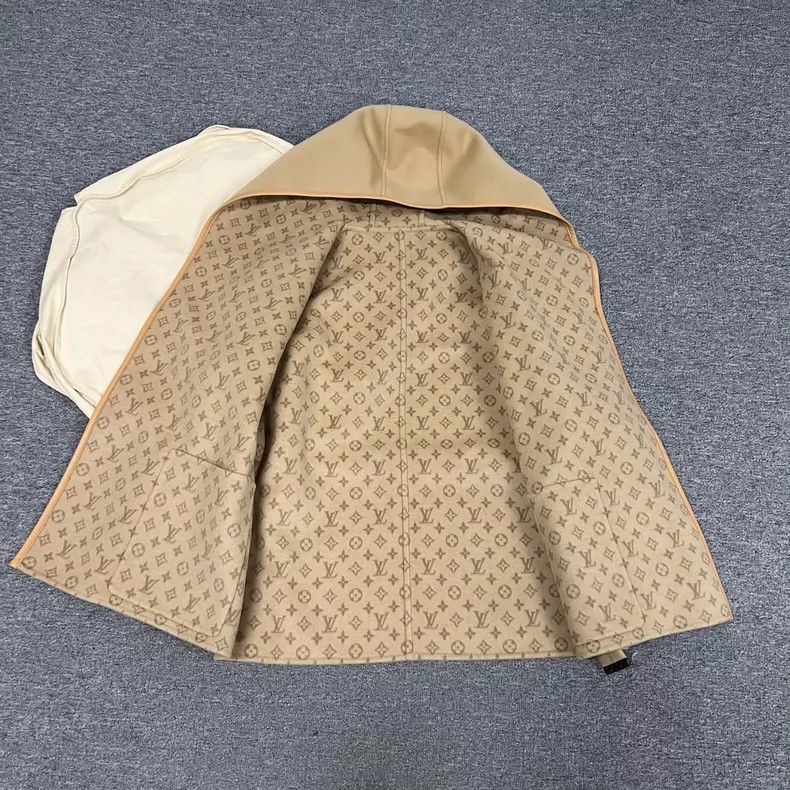 Louis Vuitton Louis Vuitton FW23 Caramel double-breasted coat with full l Size XS / US 0-2 / IT 36-38 - 5 Thumbnail