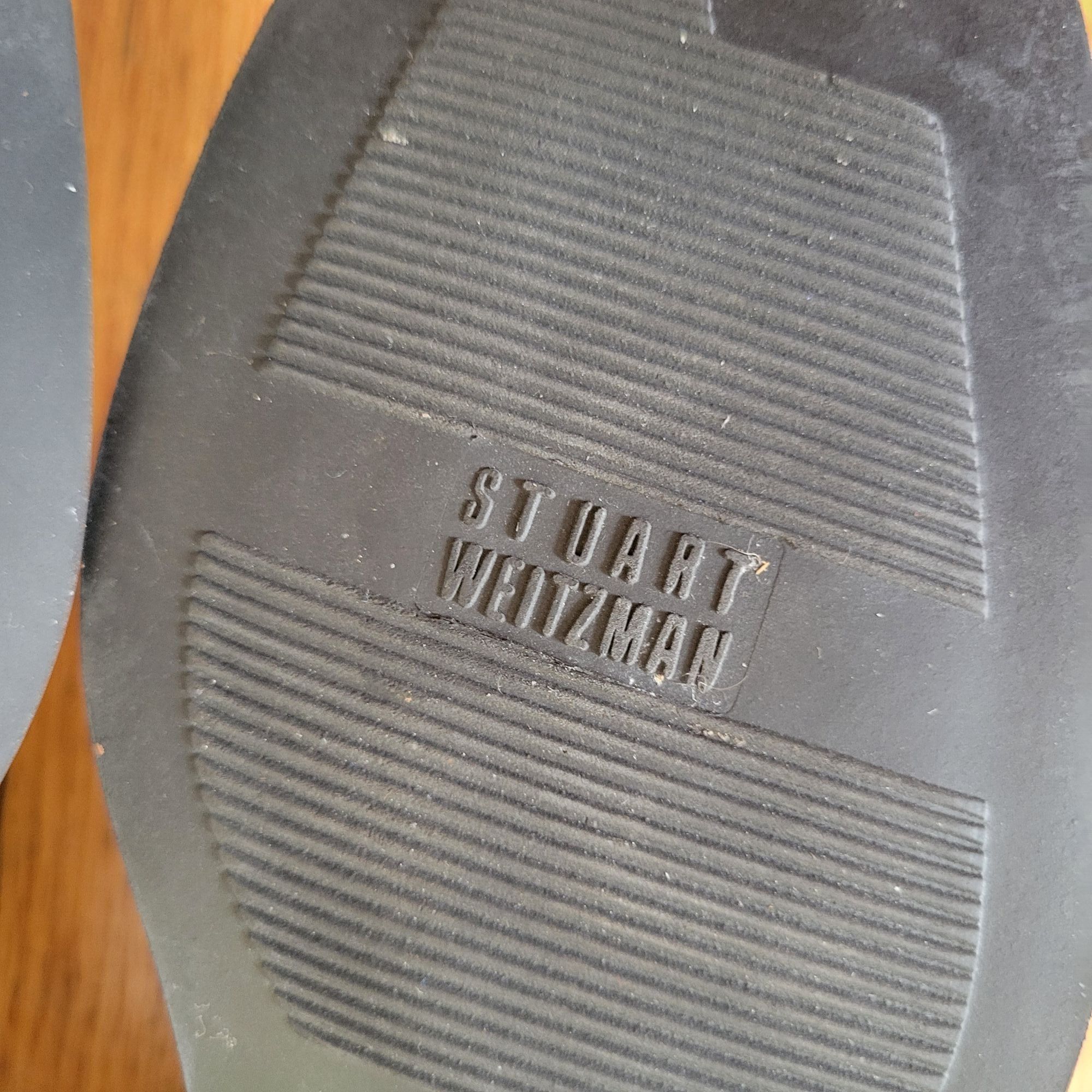 Stuart Weitzman Stuart Weitzman Black Leather Slip On Shoes 7W Spain Chunky Size US 7 / IT 37 - 8 Thumbnail