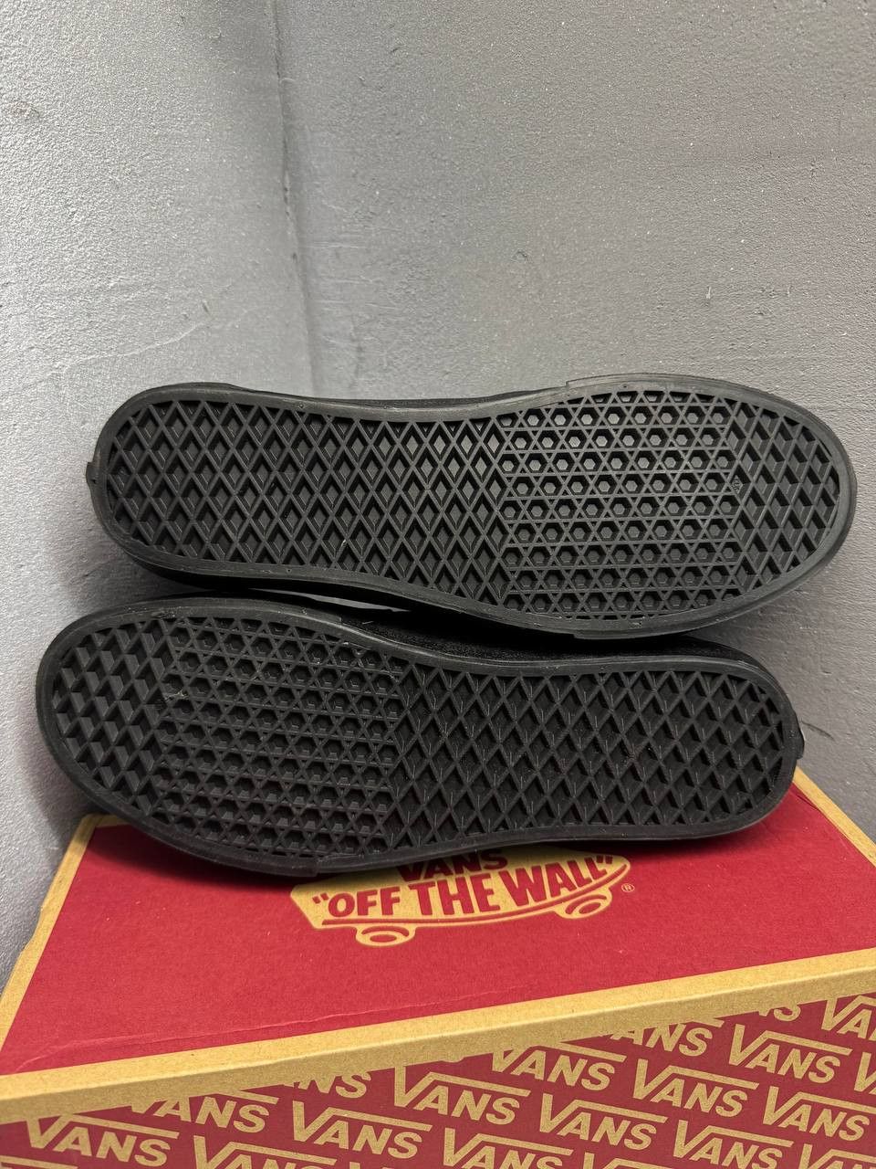 Vans Vans Sk8-Low Suede Size US 13 / EU 46 - 7 Thumbnail