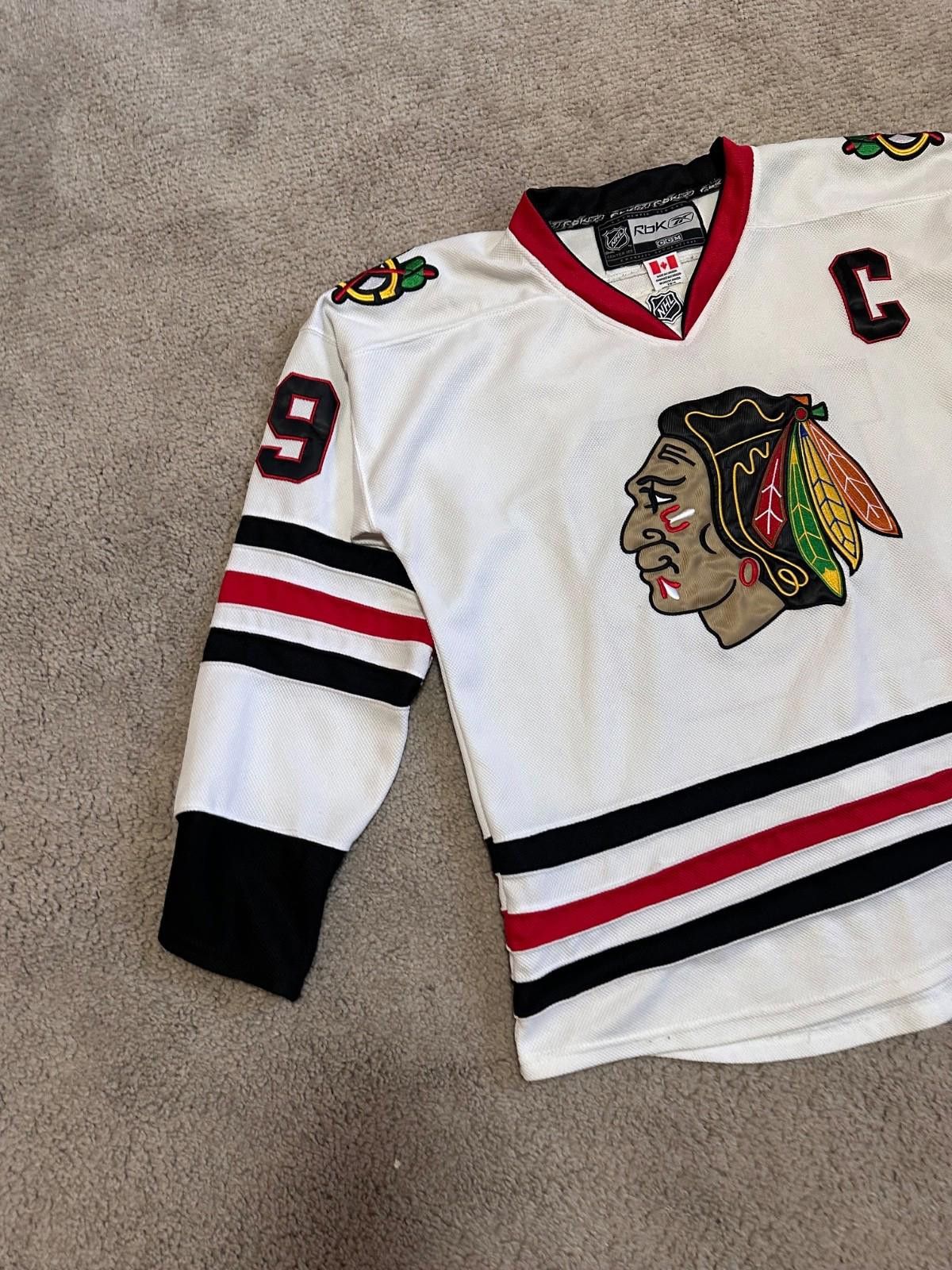 Reebok VINTAG CHICAGO BLACKHAWKS #19 TOEWS NHL REEBOK HOCKEY JERSEY Size US M / EU 48-50 / 2 - 2 Thumbnail