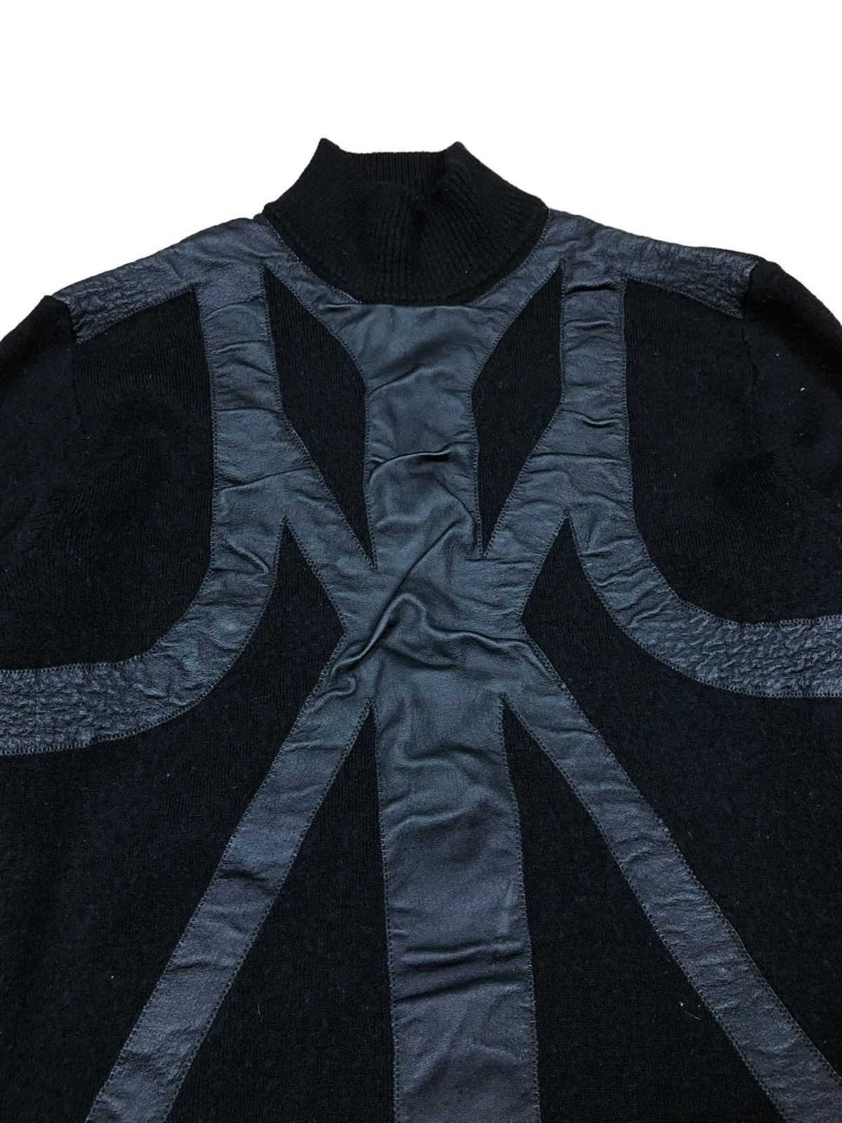 Versace × Vintage Vintage Versace Classic Bondage Turtleneck Size S / US 4 / IT 40 - 3 Thumbnail
