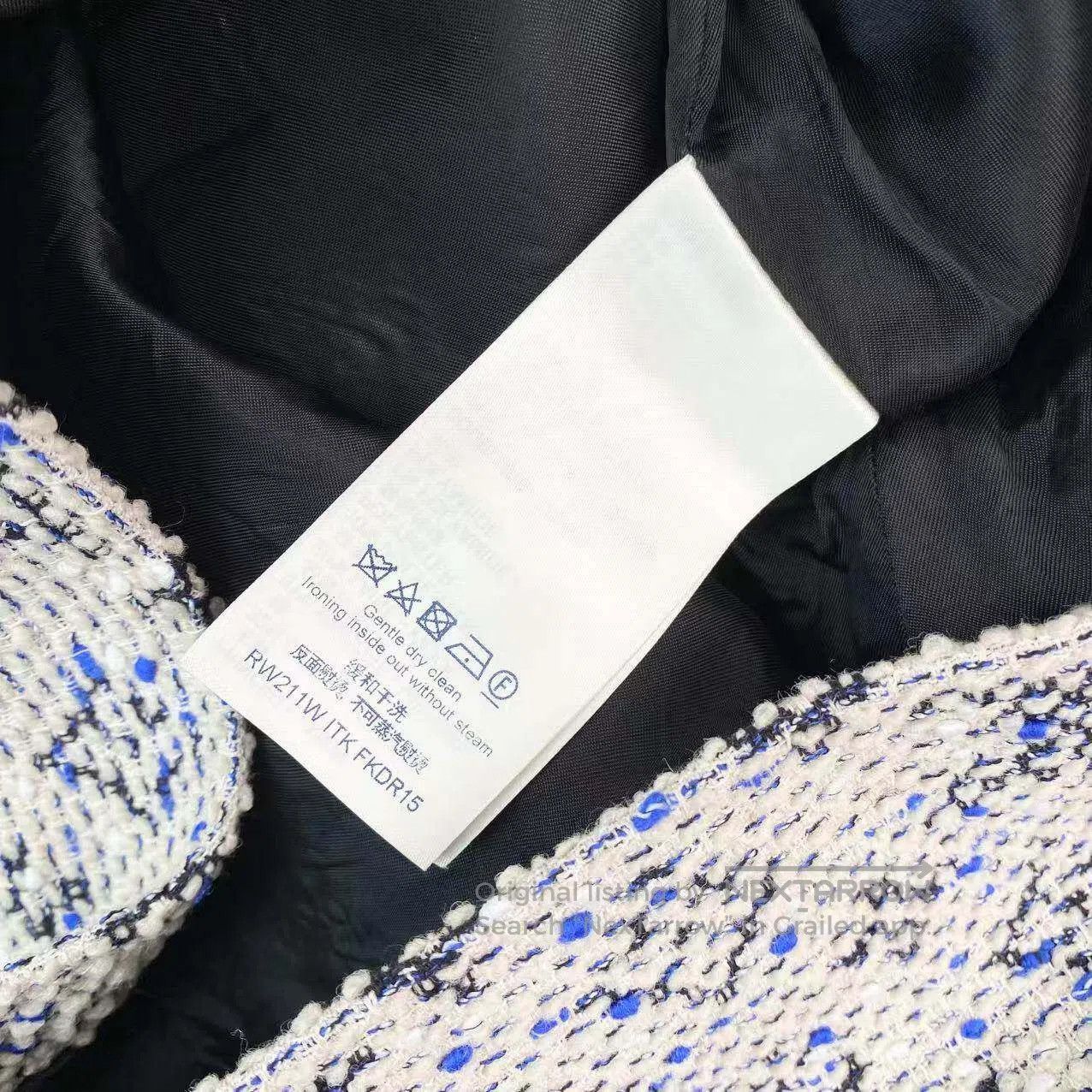 Louis Vuitton Louis Vuitton The old flower is full of prints sleeveless Size XXS / US 00 / IT 34 - 4 Thumbnail