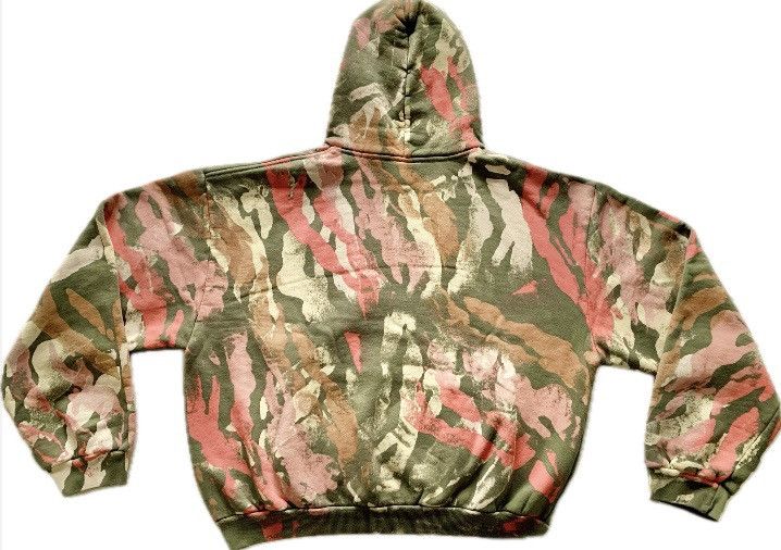 SKYLRK Justin Bieber SKYLRK HOODIE - CHERRY CAMO Size US M / EU 48-50 / 2 - 2 Thumbnail