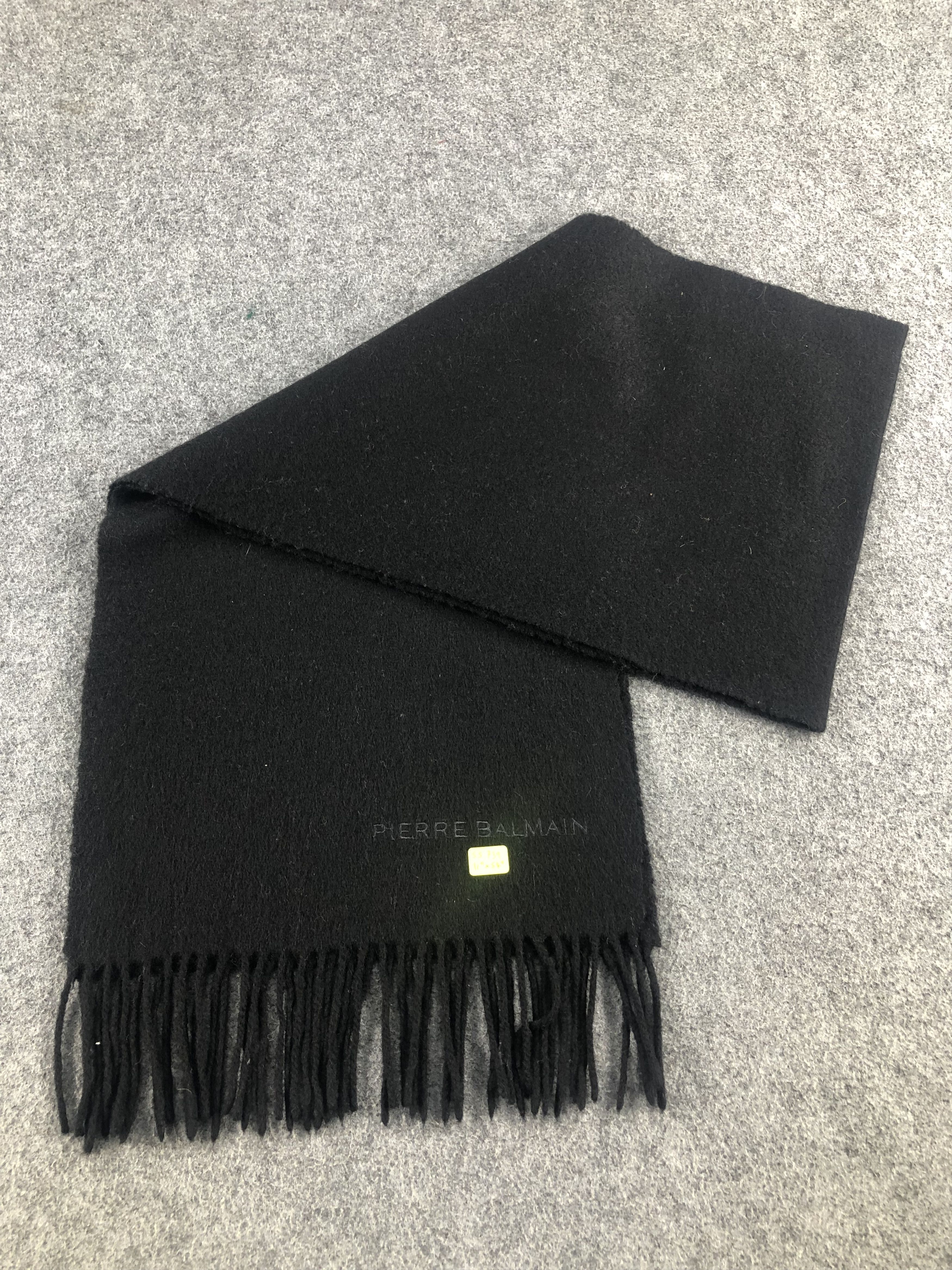 Pierre Balmain Pierre Balmain Scarf / Muffler / Neckwear Size ONE SIZE - 6 Thumbnail