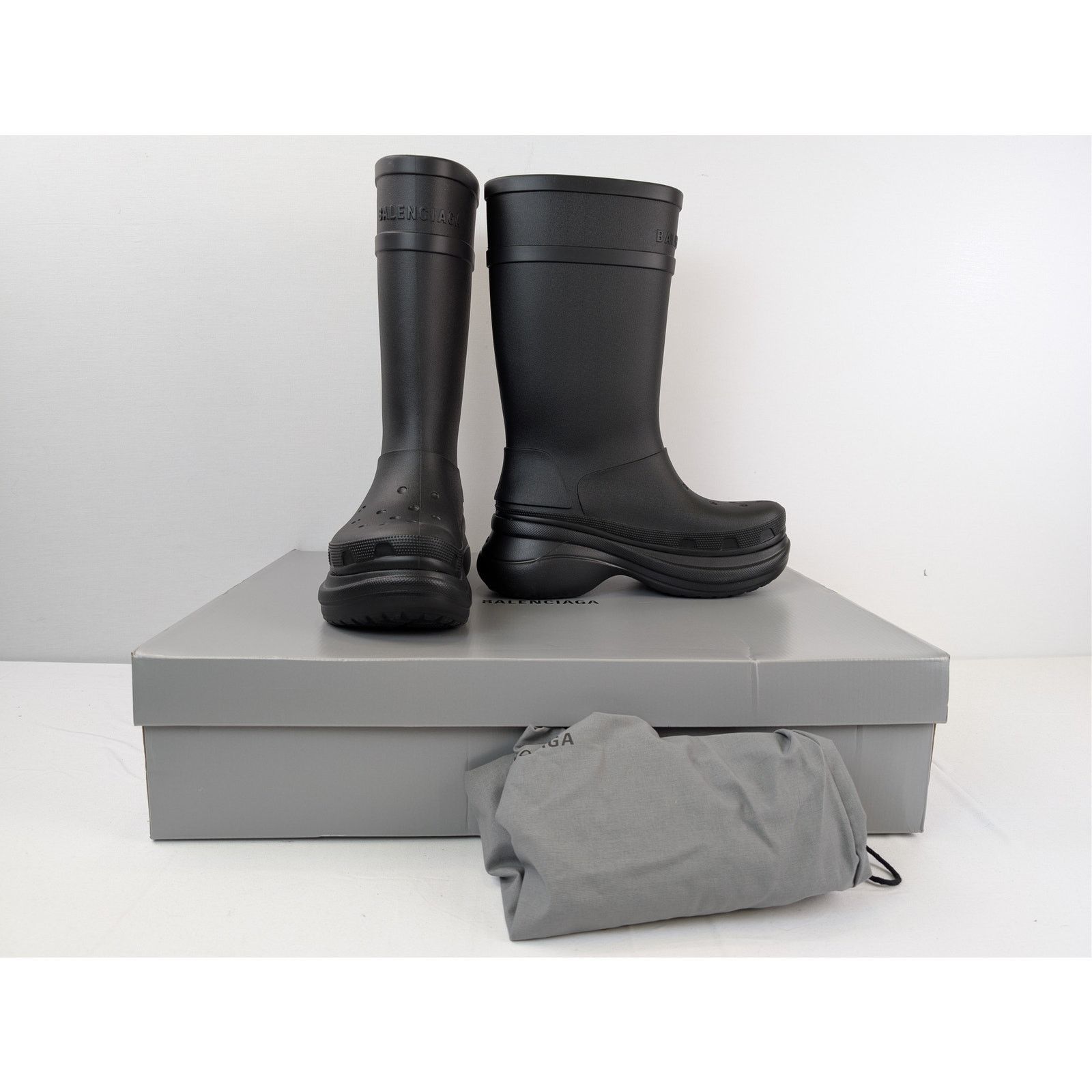 Balenciaga o1rshd1 Crocs Boots in Black Size US 13 / EU 46 - 19 Thumbnail