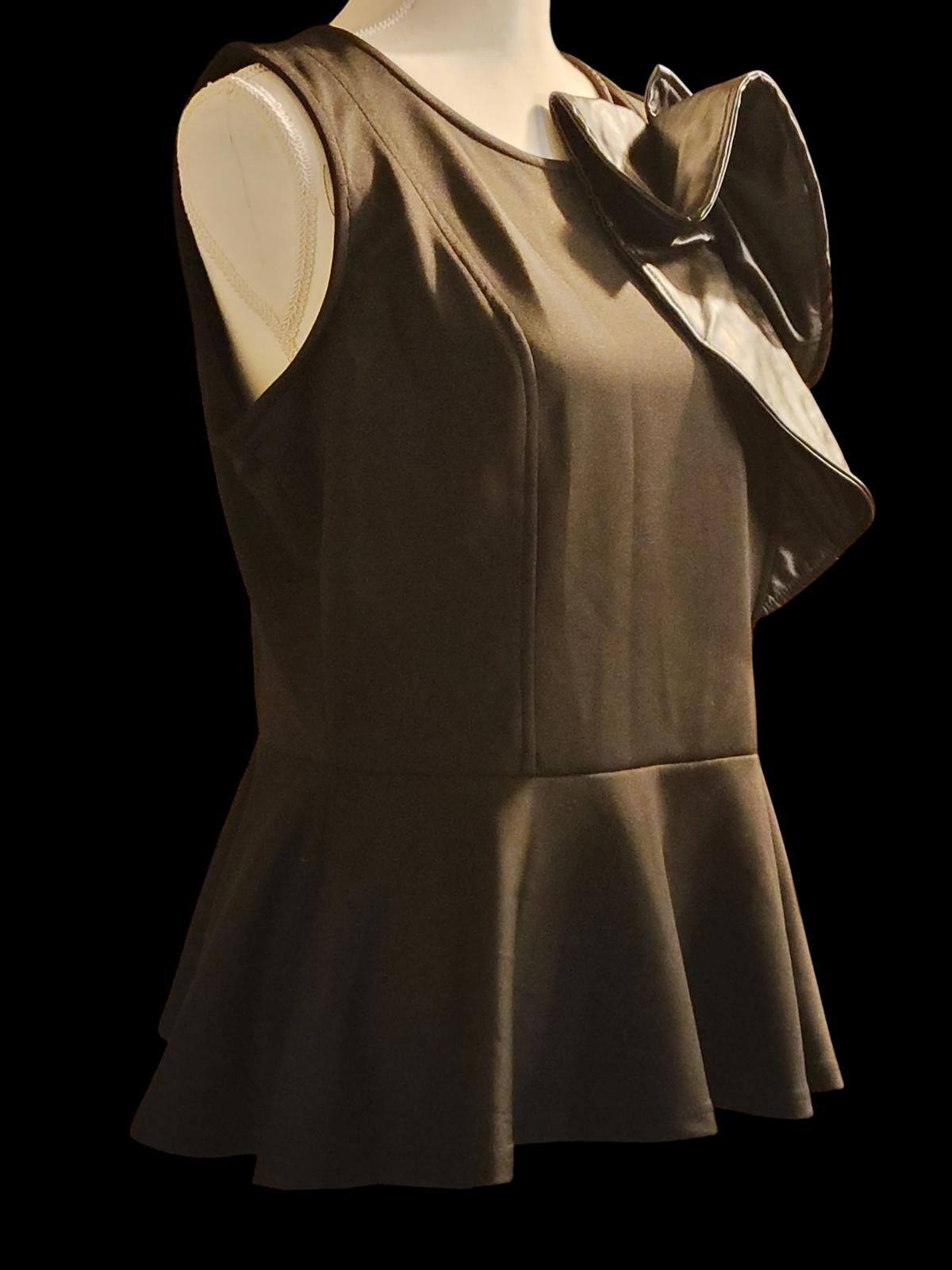 Other Ashley Stewart Black Sleeveless Peplum Top w Decorative Bow Size XXL / US 16-18 / IT 52-54 - 4 Thumbnail
