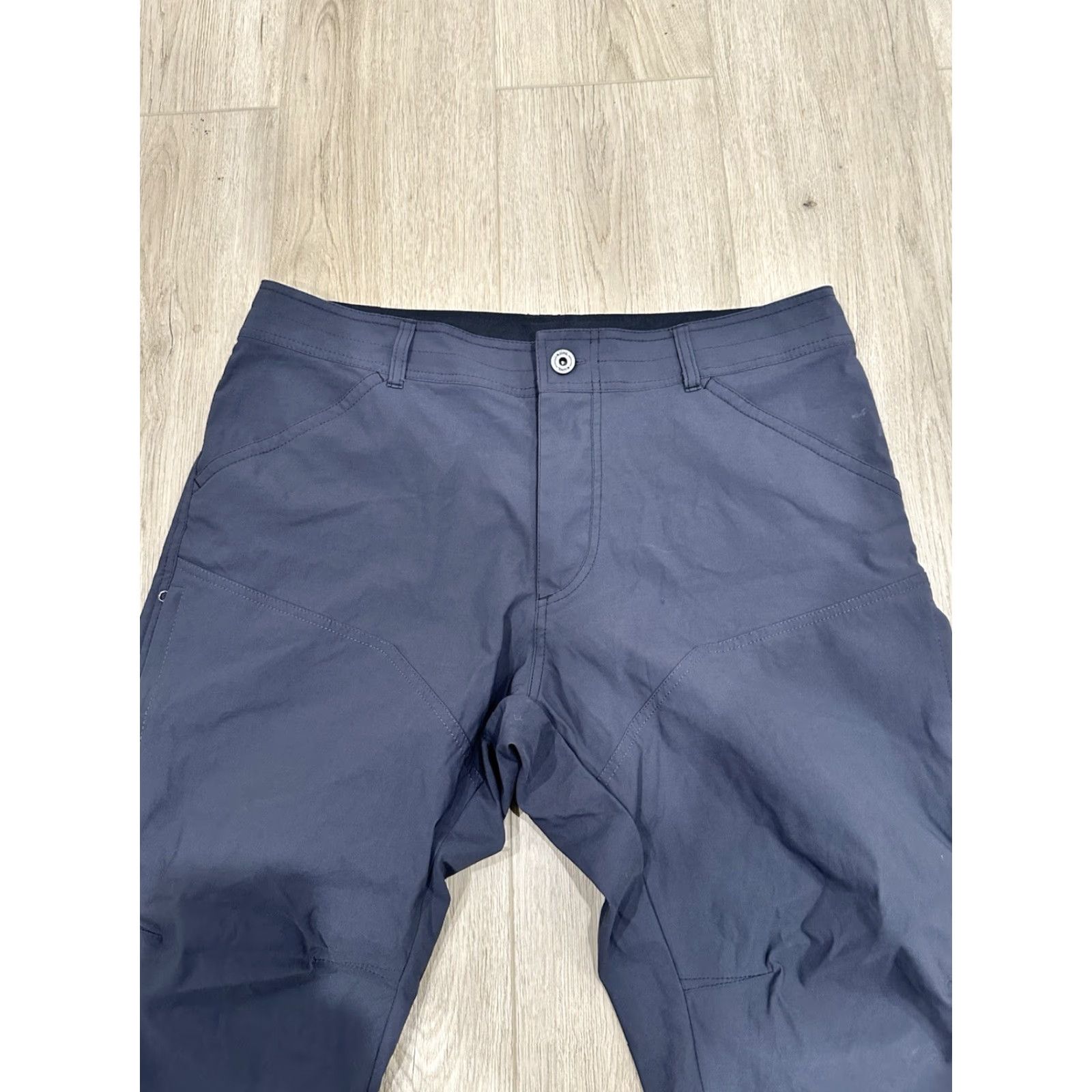 Vintage Kuhl Renegade Lightweight Hiking Pants Blue 36x29 Mens Pants Regular Fit Nylon Elastane Pockets Outdoor Casual Travel Workwear 5120 Size US 36 / EU 52 - 4 Thumbnail