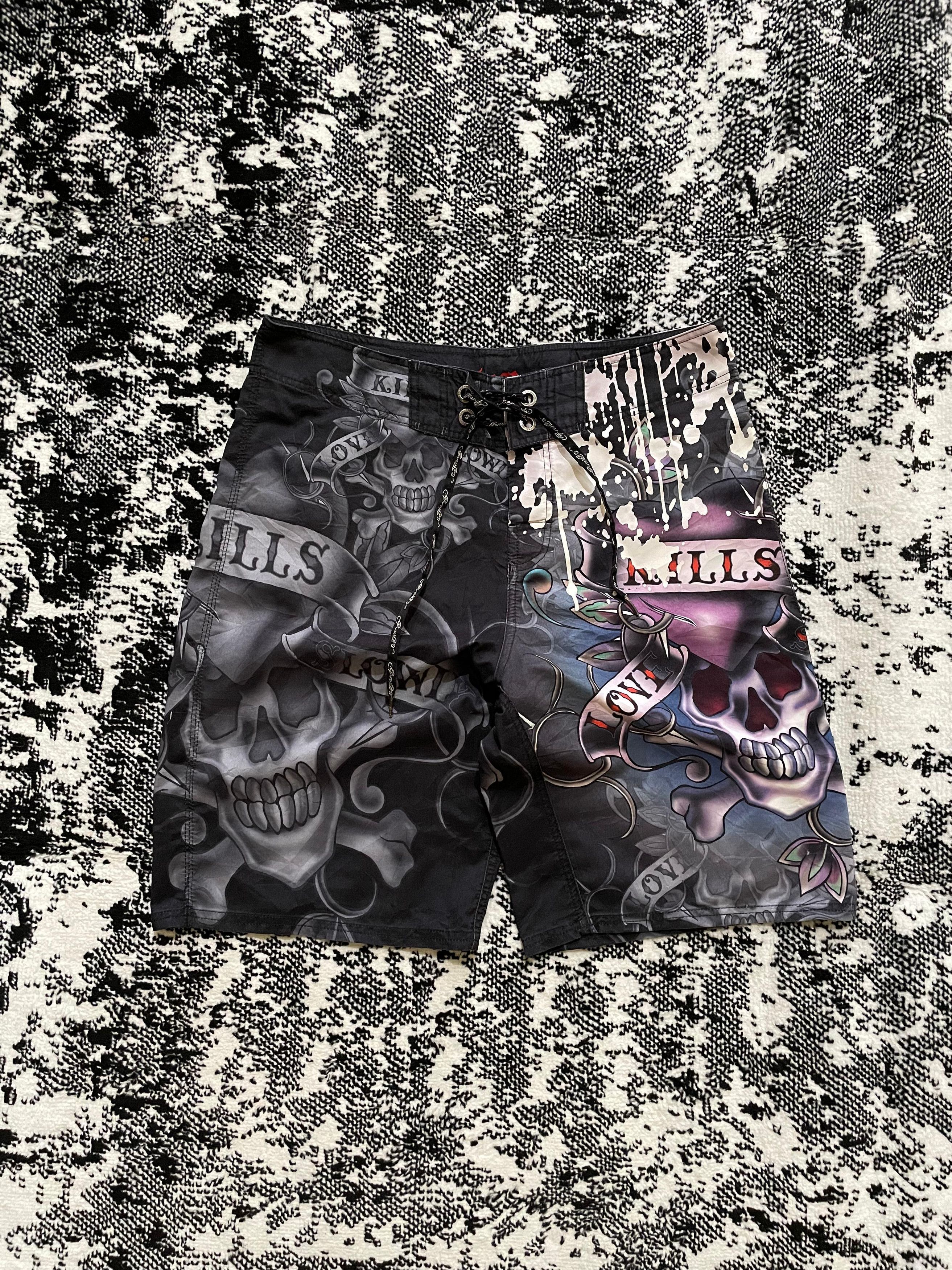 Ed Hardy Ed Hardy shorts black tattoo skull Size US 36 / EU 52 - 1 Thumbnail