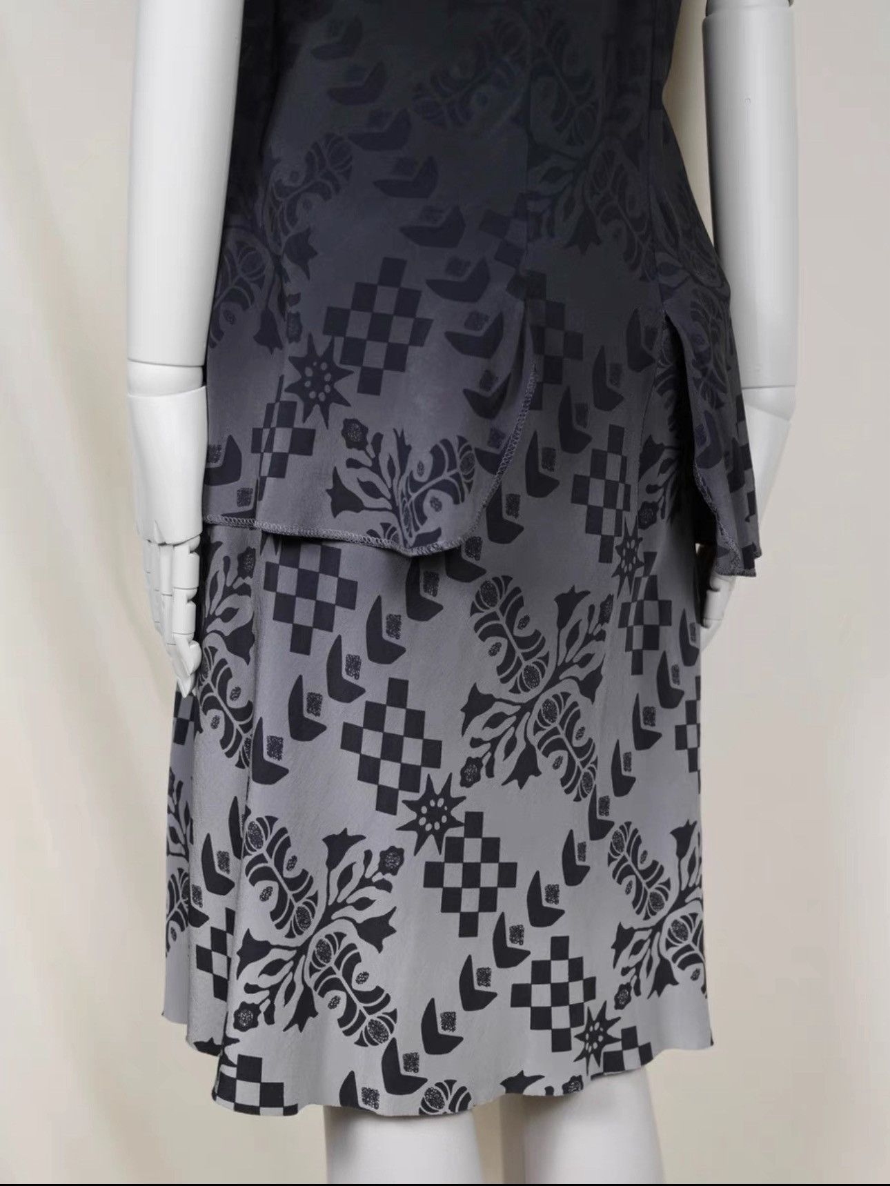 Yohji Yamamoto Yohji Yamamoto 09SS Gradient Floral Dress Size S / US 4 / IT 40 - 1 Thumbnail