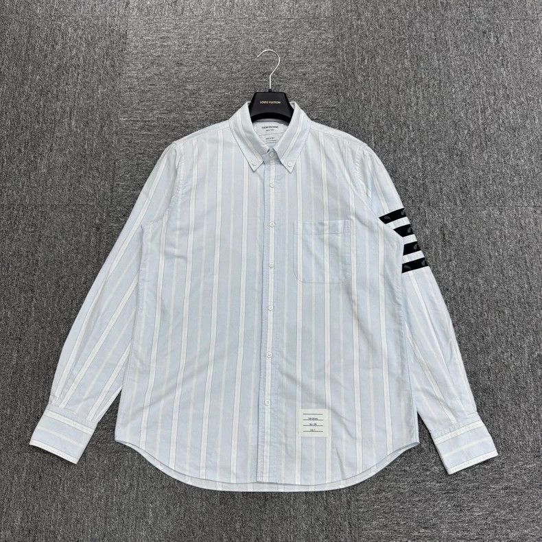 Thom Browne Thom Browne size3 Lily striped shirt Size US L / EU 52-54 / 3 - 1 Thumbnail