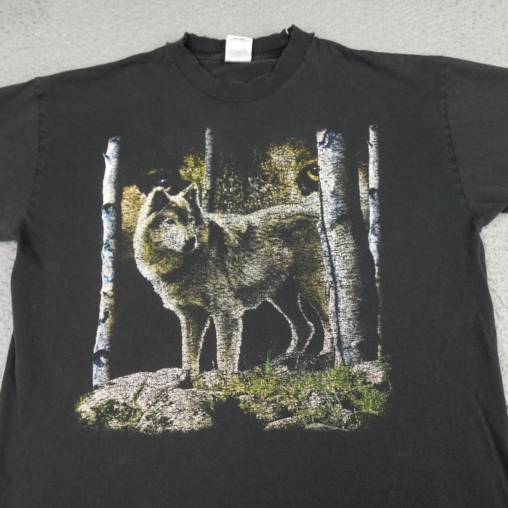 Vintage VINTAGE Wolf Shirt XL Black Graphic Wildlife Nature Distressed Short Sleeve Mens Size US XL / EU 56 / 4 - 3 Thumbnail