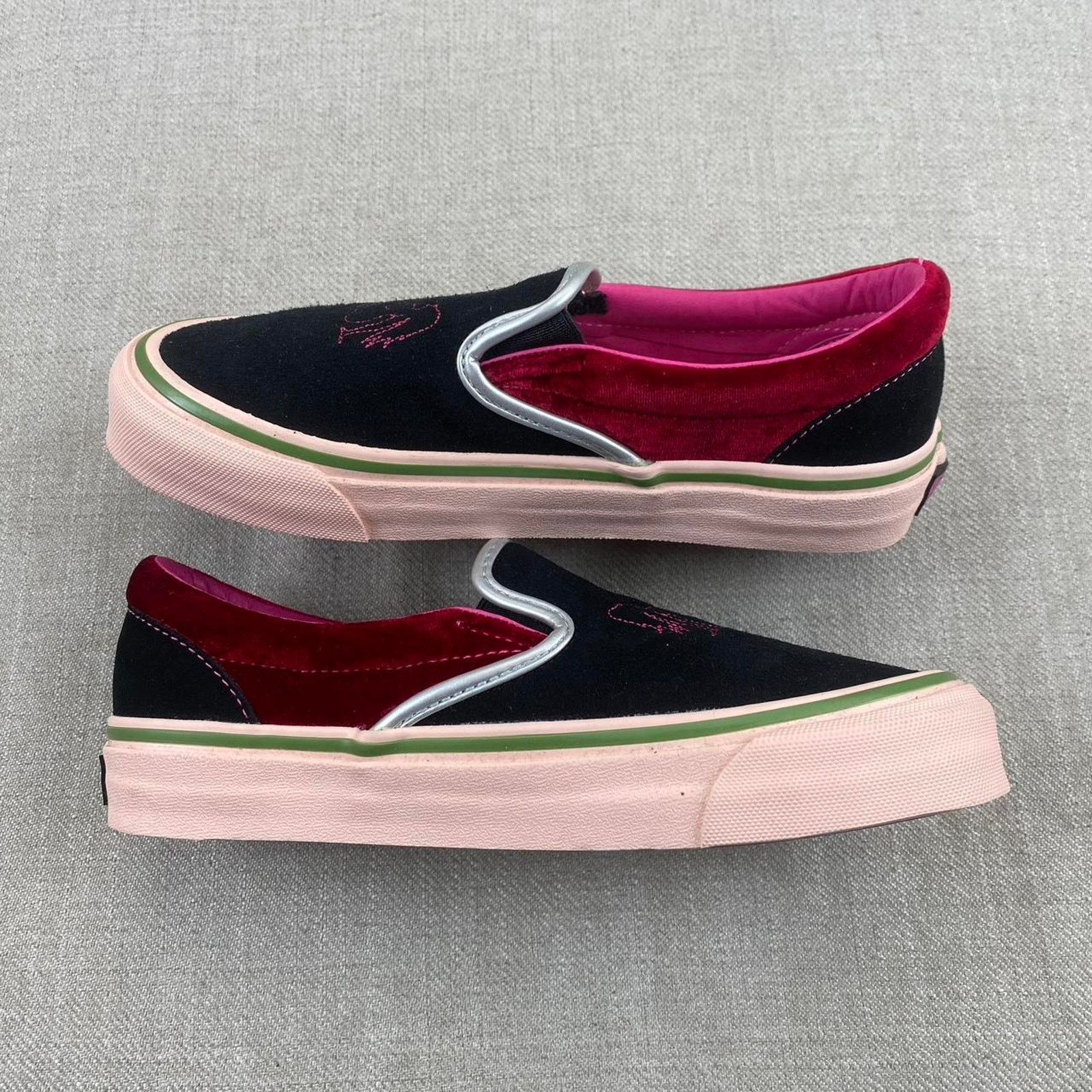 Vans 2018 Vans x Feature Slip On “Sinners Club” Size US 5 / IT 35 - 4 Thumbnail