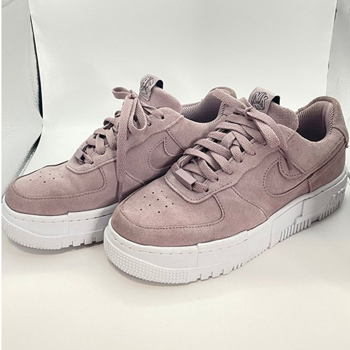 Nike Nike Air Force 1 Low Light Purple Suede Women’s Size 8 USED Size US 8 / IT 38 - 3 Thumbnail