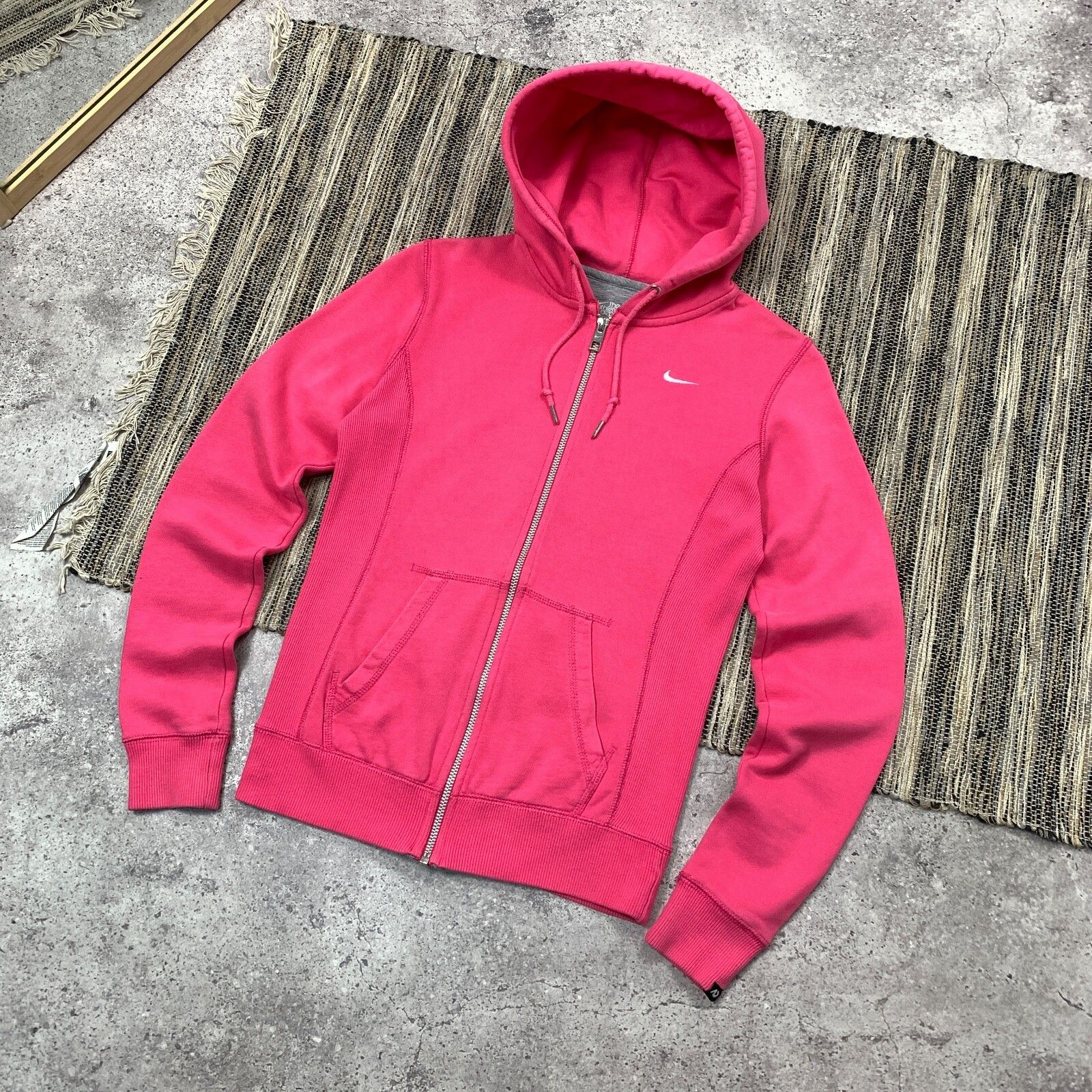 Nike Vintage Nike 90s Swoosh Pink Zip Hoodie Women's Hooded Sweat Size XS / US 0-2 / IT 36-38 - 2 Thumbnail