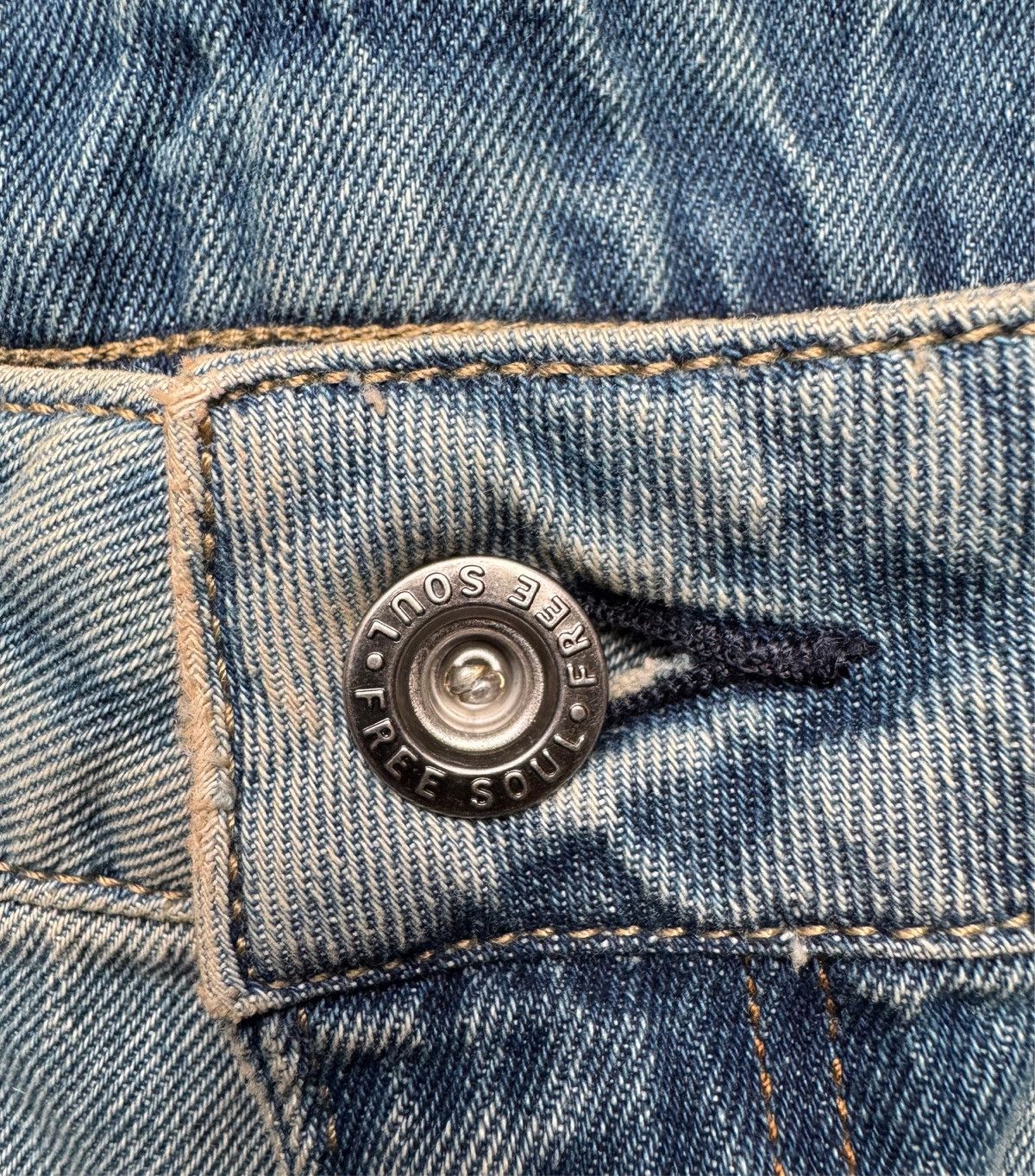 Vintage Freesoul Size US 34 / EU 50 - 7 Thumbnail