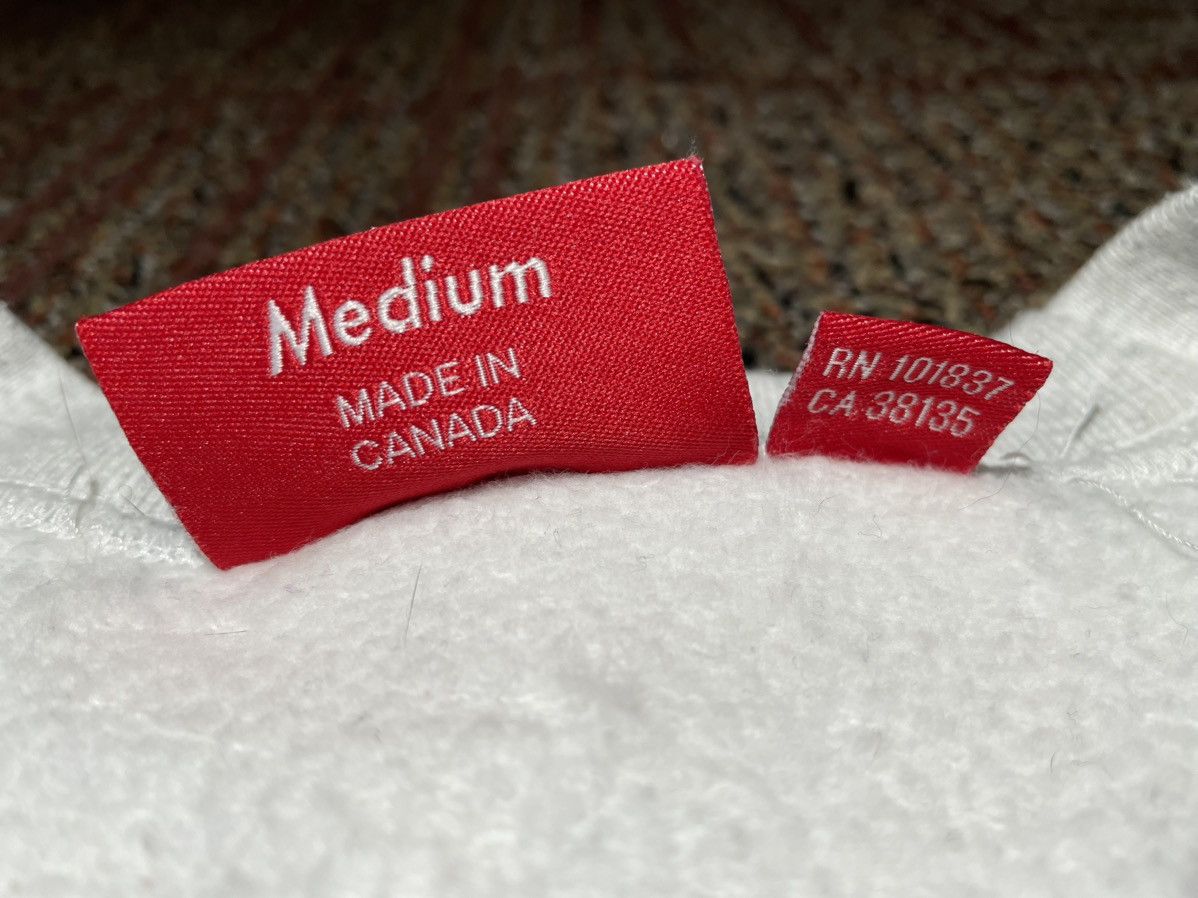 Supreme Supreme Futura Logo Crewneck (Medium) Size US M / EU 48-50 / 2 - 4 Thumbnail