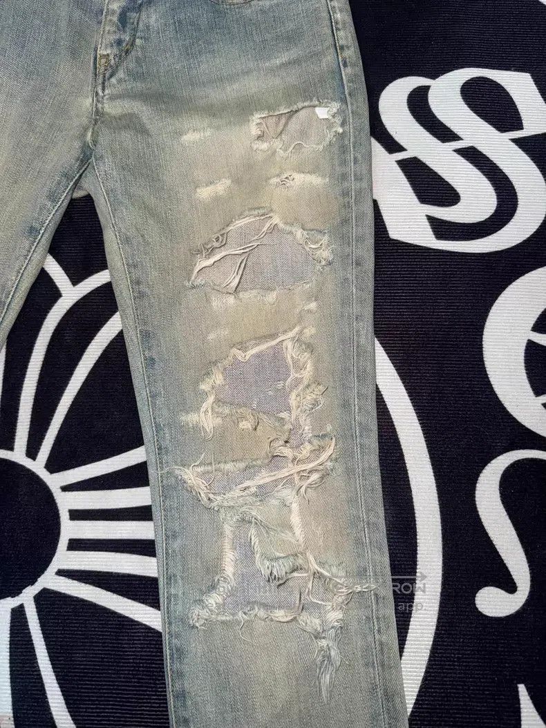 Saint Laurent Paris Saint Laurent Paris jeans Size US 26 / EU 42 - 4 Thumbnail