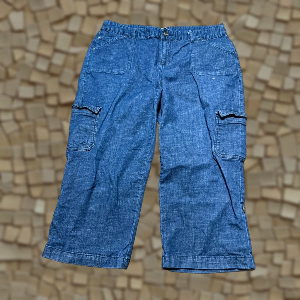 Vintage CJ Banks Jeans Women's 18W Blue Denim Cargo Pockets Straight Leg 5-Pocket Design Jeans Mens Womens Size 40" / US 18 - 1 Thumbnail