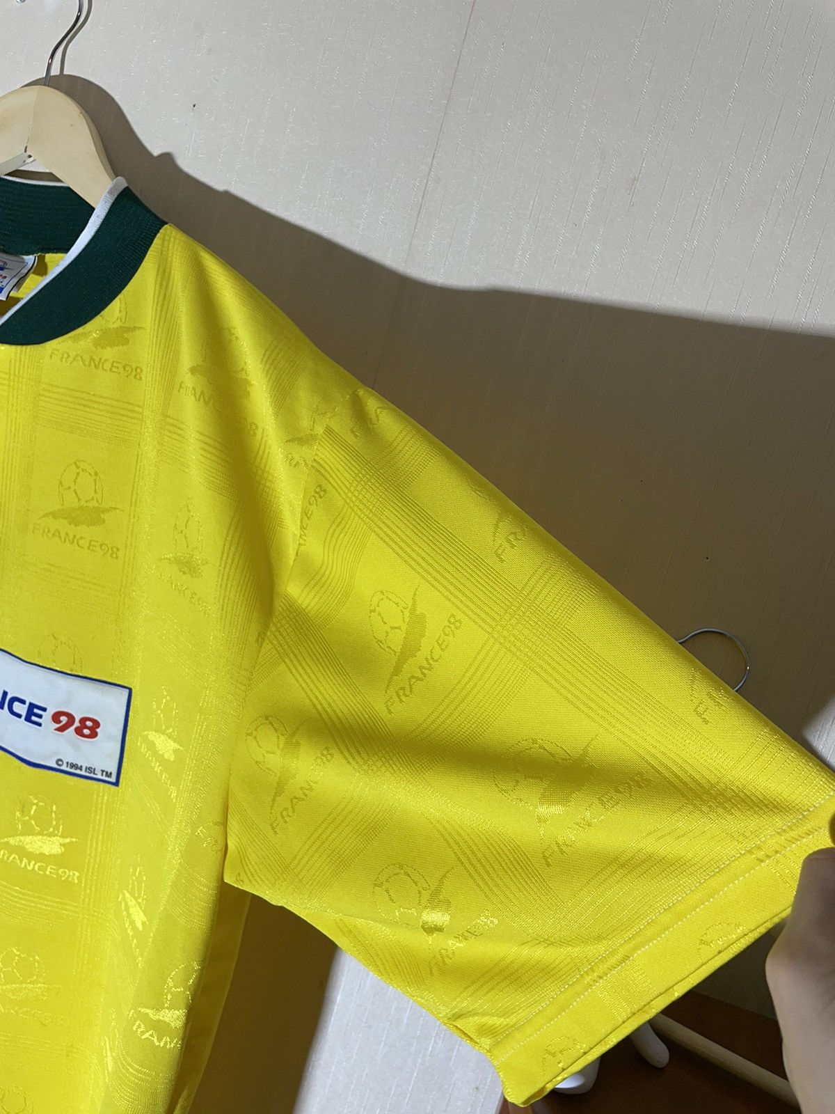 Vintage France 1998 Coupe du Monde vintage jersey Size US L / EU 52-54 / 3 - 6 Thumbnail