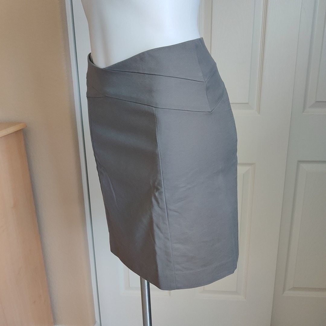 Banana Republic Banana Republic stretch crossover career A-line skirt sz 4 Size 27" / US 4 / IT 40 - 2 Thumbnail