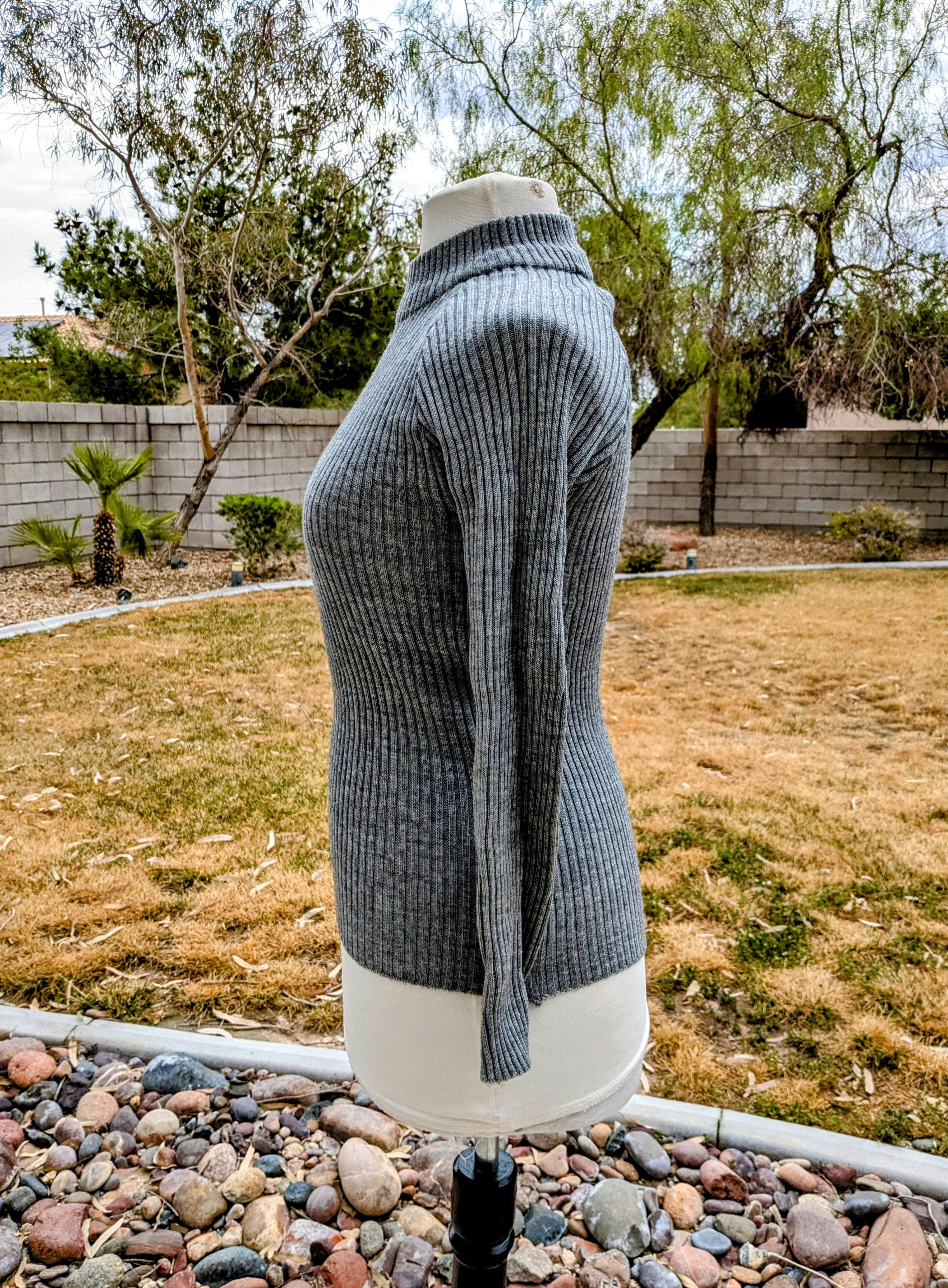 Vintage VTG Petite Ladies Kosugi Ribbed Knit Turtleneck Fitted Top Size L / US 10 / IT 46 - 2 Thumbnail