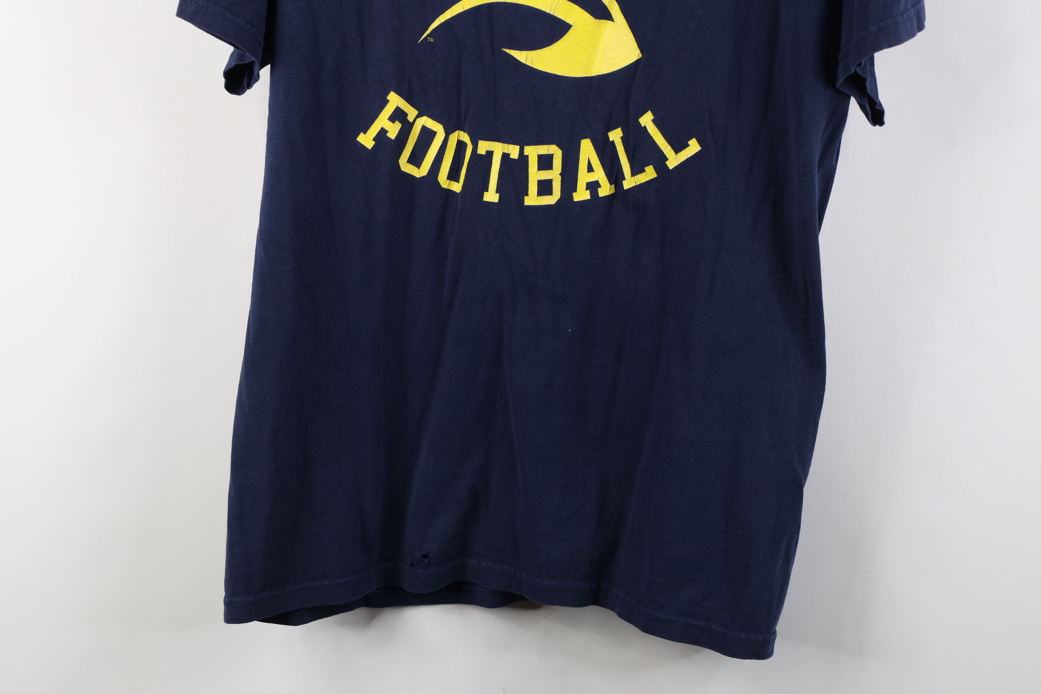 Vintage Vintage University of Michigan Football T-Shirt Blue Size US L / EU 52-54 / 3 - 3 Thumbnail