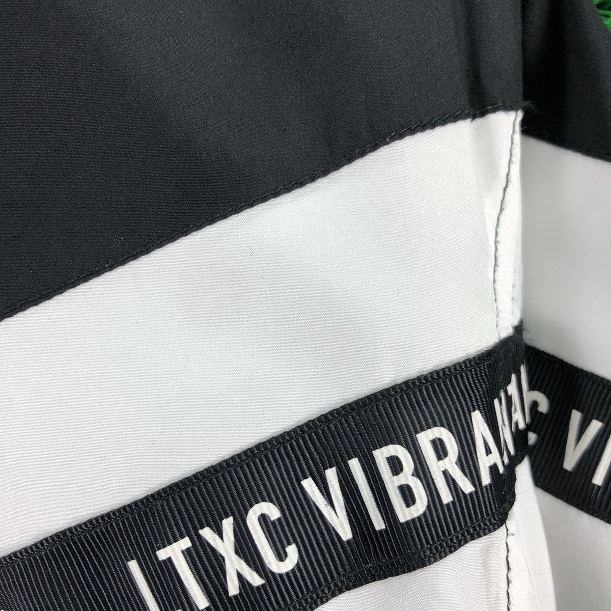 Japanese Brand Vintage Bomber Reversible Jacket Kid by Lovetoxic Size US XXS / EU 40 - 7 Thumbnail