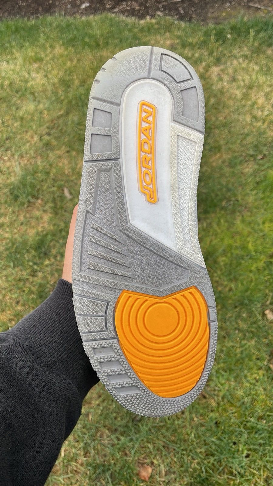 Jordan Brand × Nike 10W/8.5M - Air Jordan 3 Retro Laser Orange Size Size US 8.5 / EU 41-42 - 6 Thumbnail