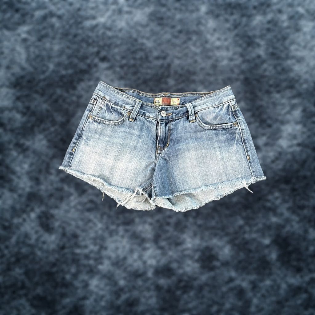 Old Navy VINTAGE Old Navy Low Rise Shorts Womens 30 Denim Light Wash Mini Frayed 90s Festival Size 30" / US 8 / IT 44 - 1 Thumbnail