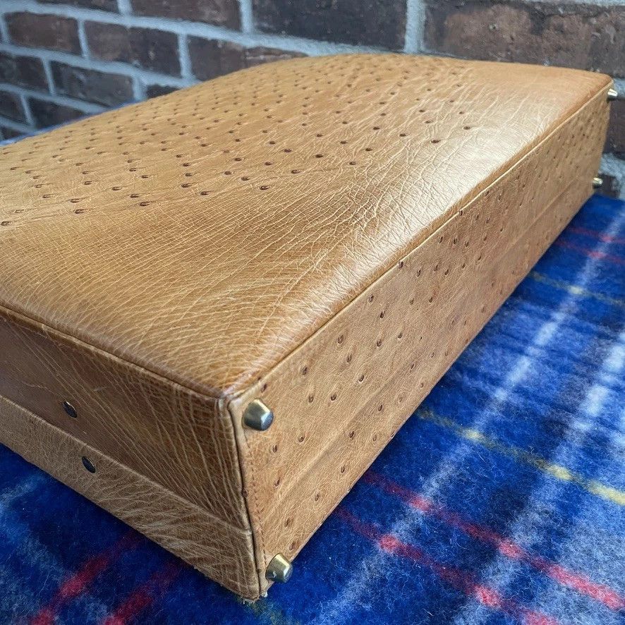 Other 1980s LUXURY OSTRICH SKIN HARDSIDE MACBOOK BRIEFCASE R$3248 Size ONE SIZE - 23 Thumbnail